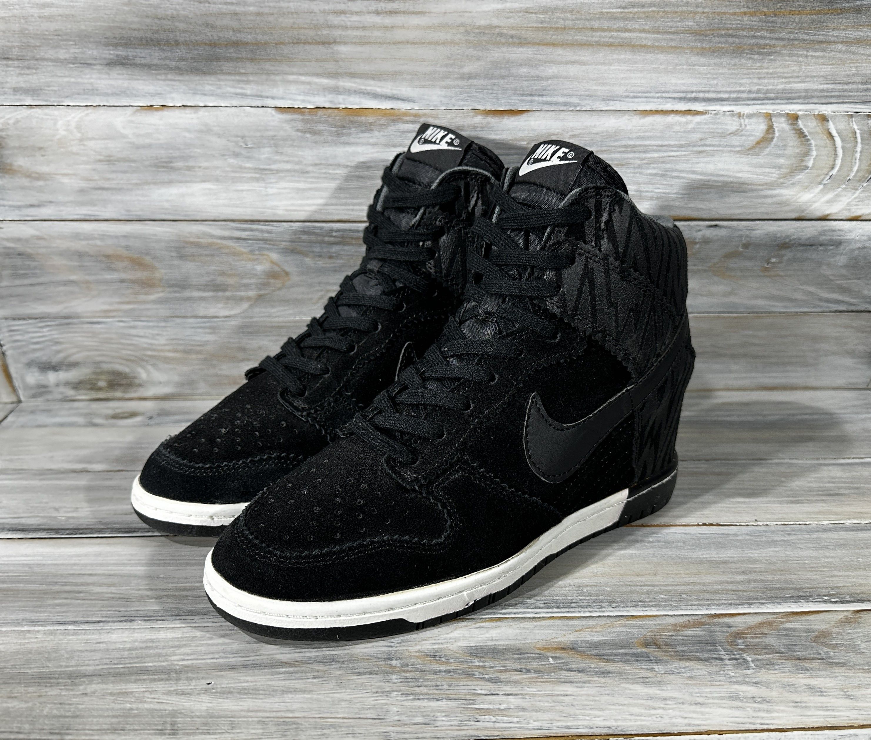 Nike Nike Dunk Sky Hi Wedge Women's Sneakers Black Sport Swoosh Size US 7 / IT 37 - 16 Thumbnail