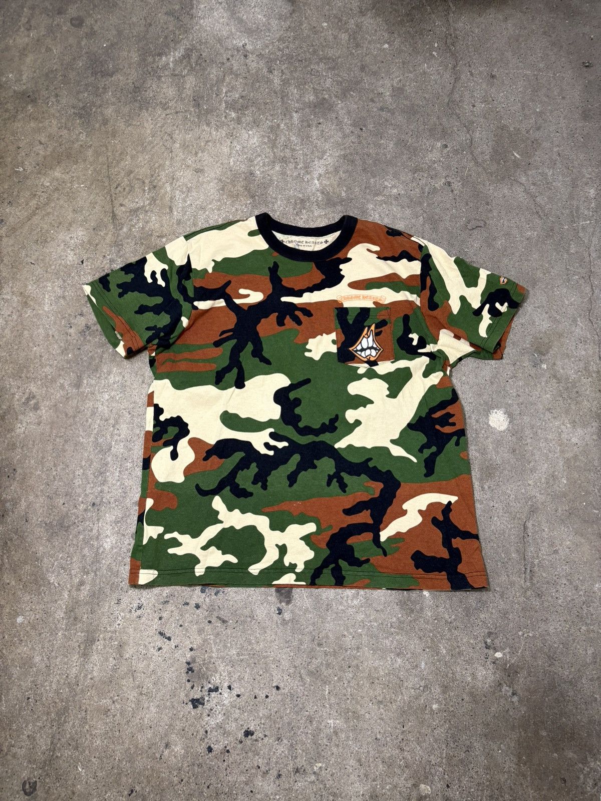 Chrome Hearts × Matty Boy CHROME HEARTS MATTY BOY CAUTION CAMO TEE Size US XXL / EU 58 / 5 - 2 Thumbnail