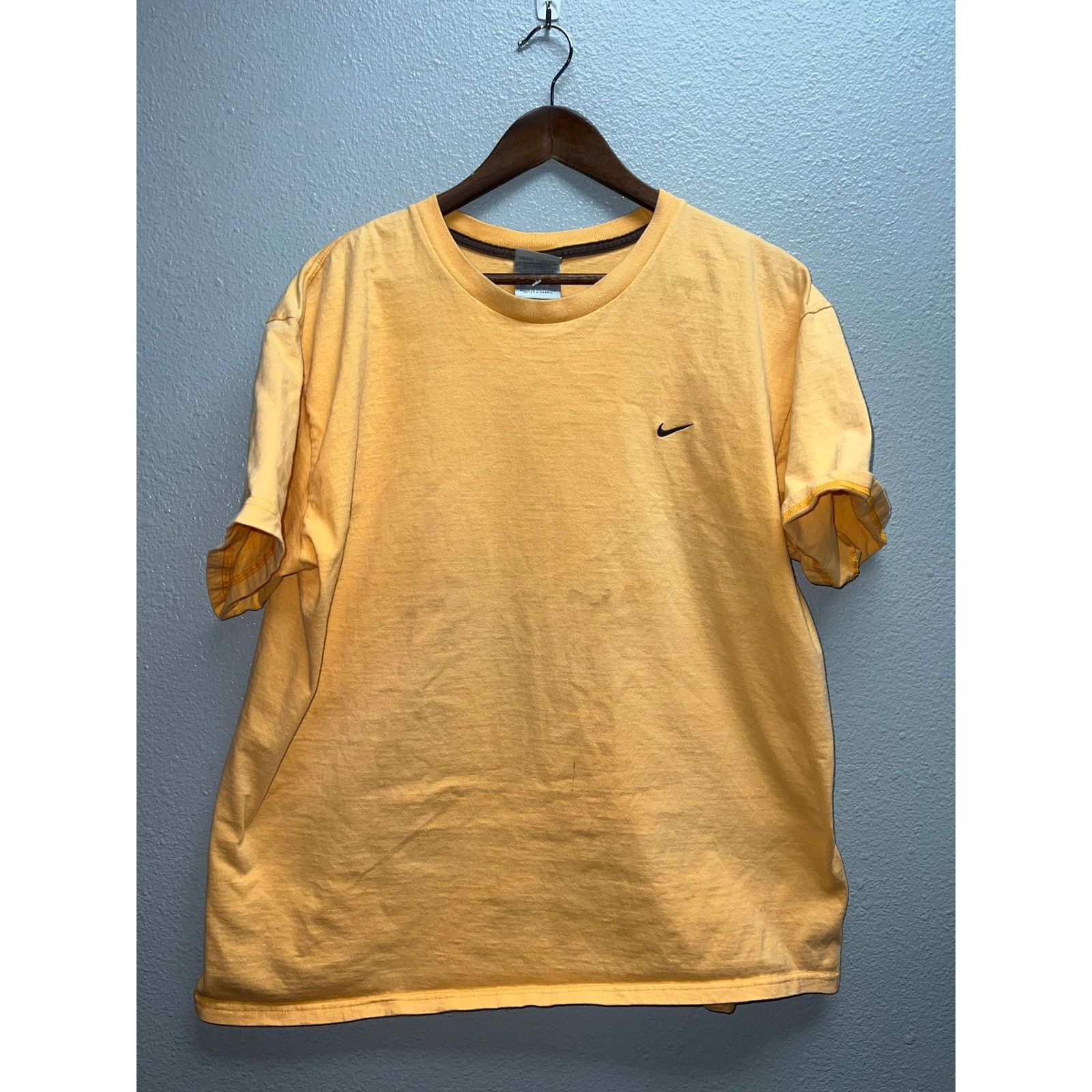 Nike Y2K Nike Peach Shirt Swoosh Embroidery Essential XL Size US XL / EU 56 / 4 - 1 Thumbnail