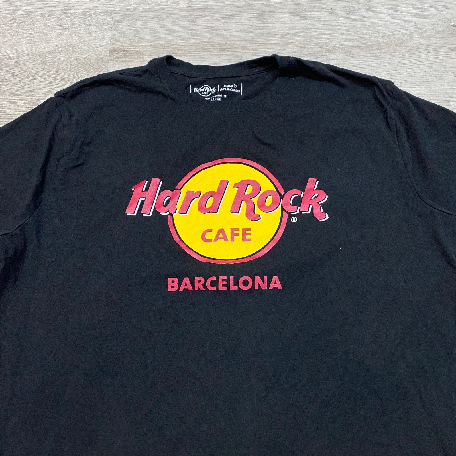Hard Rock Cafe Hard Rock Cafe Barcelona The Original Tee Shirt Men's Large Size US L / EU 52-54 / 3 - 2 Thumbnail