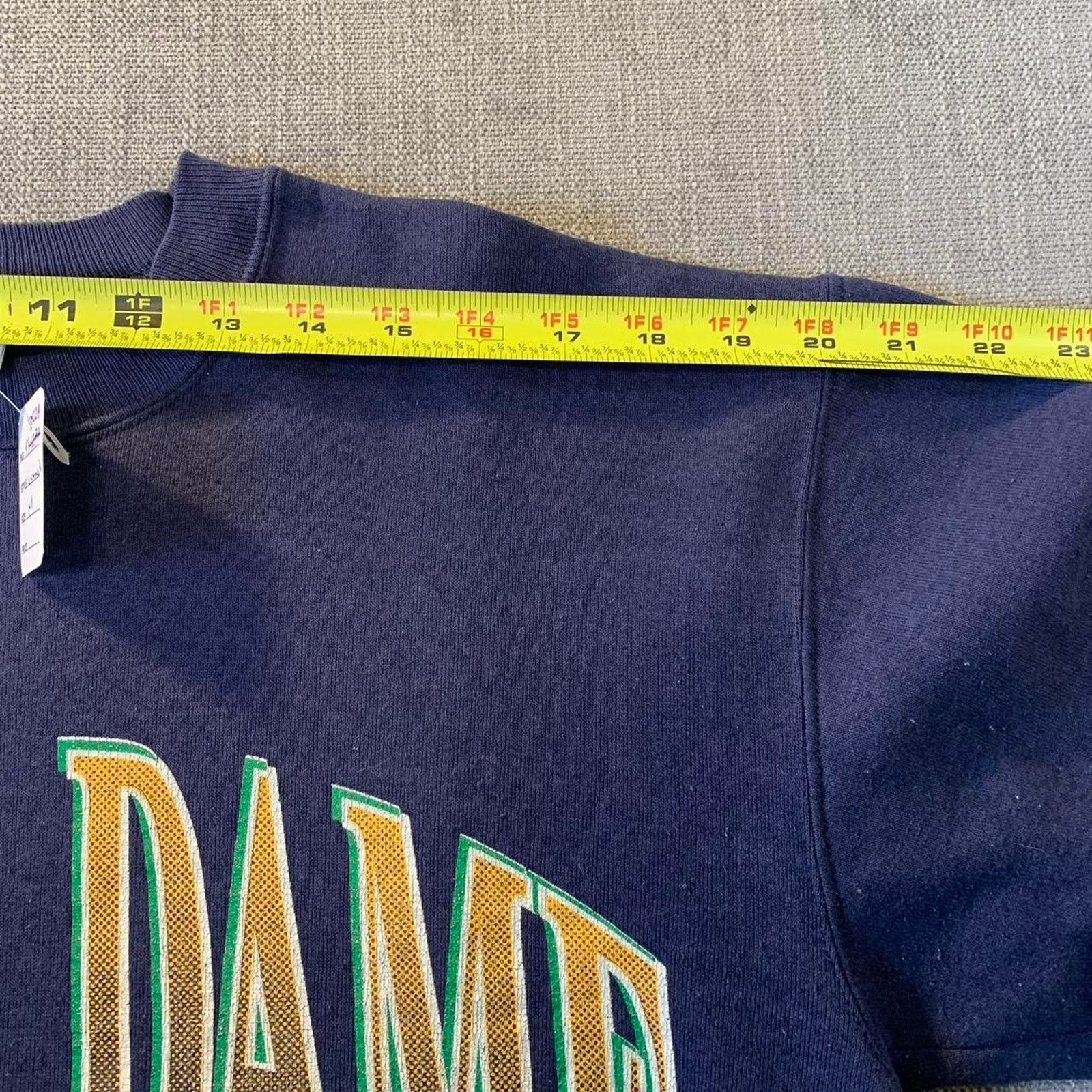 Vintage Vintage 90s Notre Dame Fighting Irish navy crewneck Size US M / EU 48-50 / 2 - 6 Thumbnail