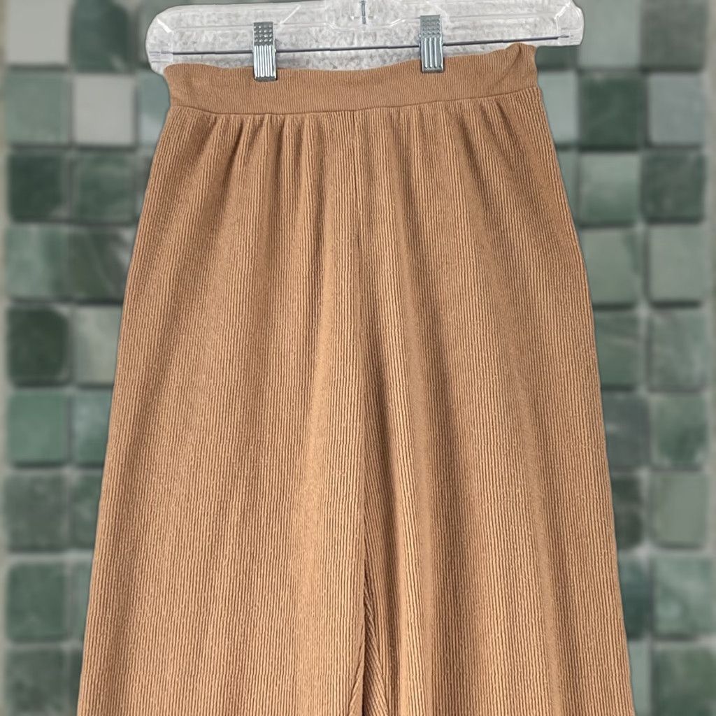 SKIMS Skims Brown Pull On Jogger Sweat Pants Women XS - Jogger, Pants, Brown, Knit, Elastic Waist, Casual, Lounge, Fall, Spring, Summer, Winter, Women, XS Size 26" / US 2 / IT 38 - 1 Thumbnail