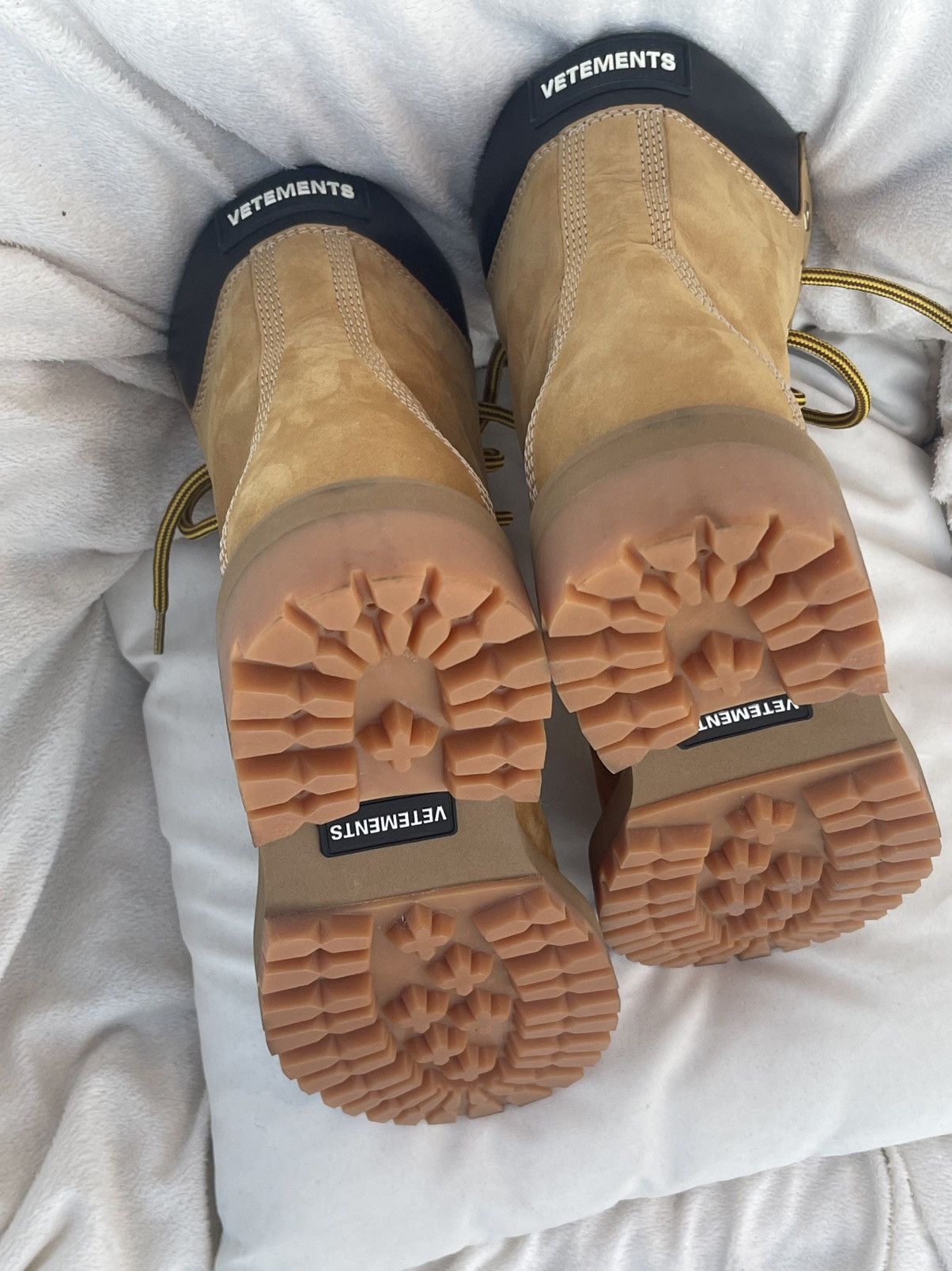 Vetements Vetements Logo Trucker Boots Size US 7 / EU 40 - 12 Thumbnail
