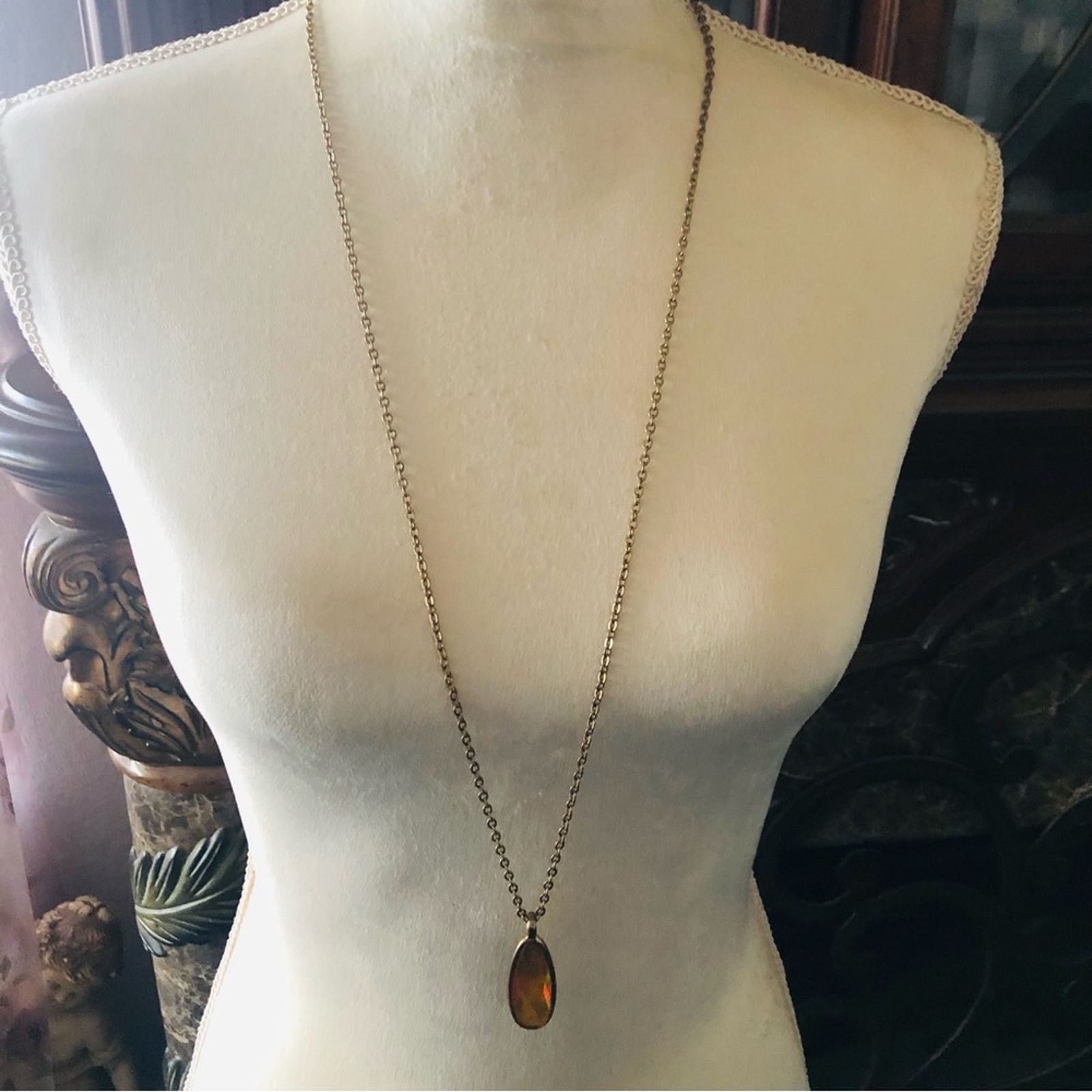 Vintage Vintage Roman long raindrop faceted glass gem on chain Size ONE SIZE - 2 Thumbnail