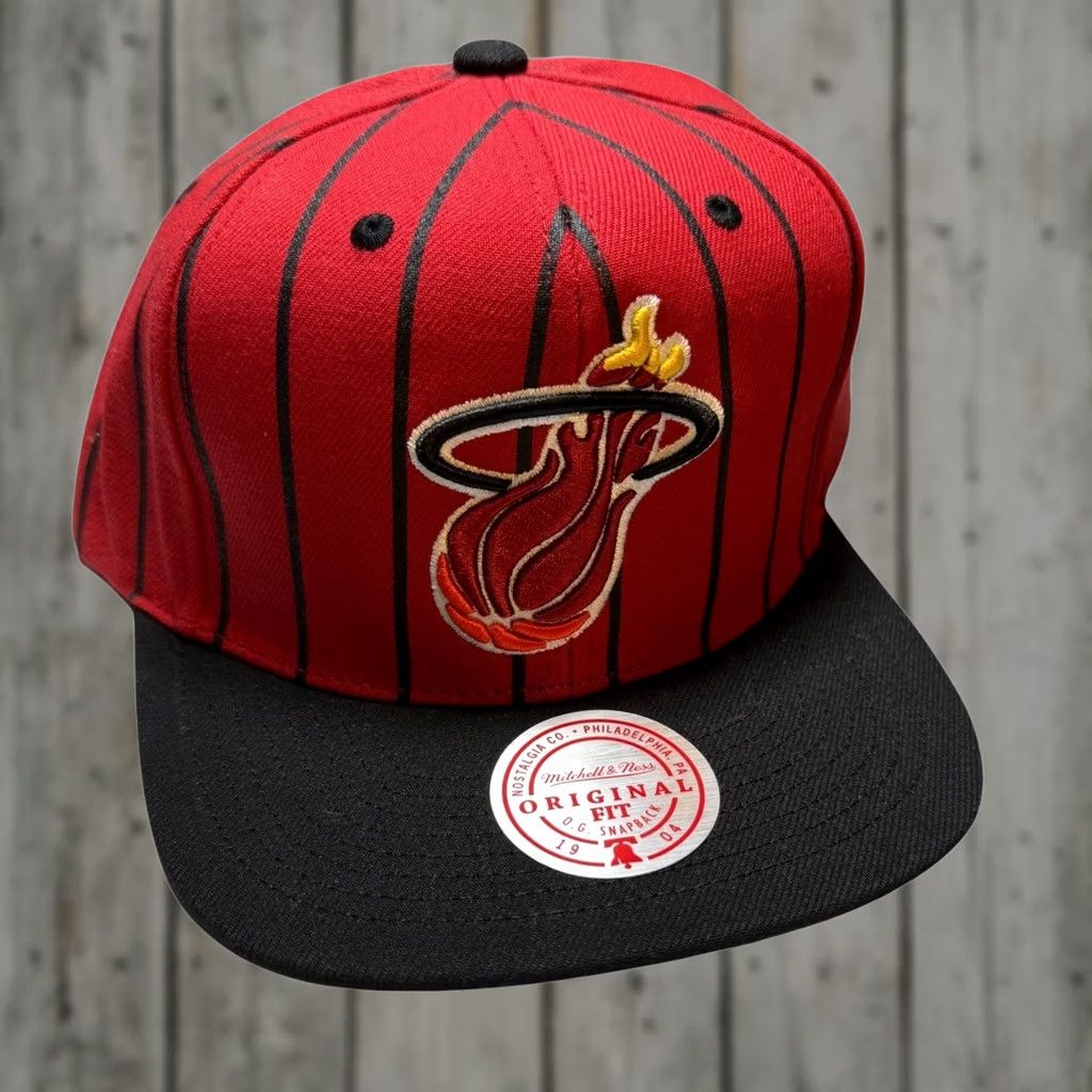Mitchell & Ness Mitchell & Ness Miami Heat Snapback Mens OSFM Red Black Pinstripe NBA Hat Cap Size ONE SIZE - 1 Thumbnail