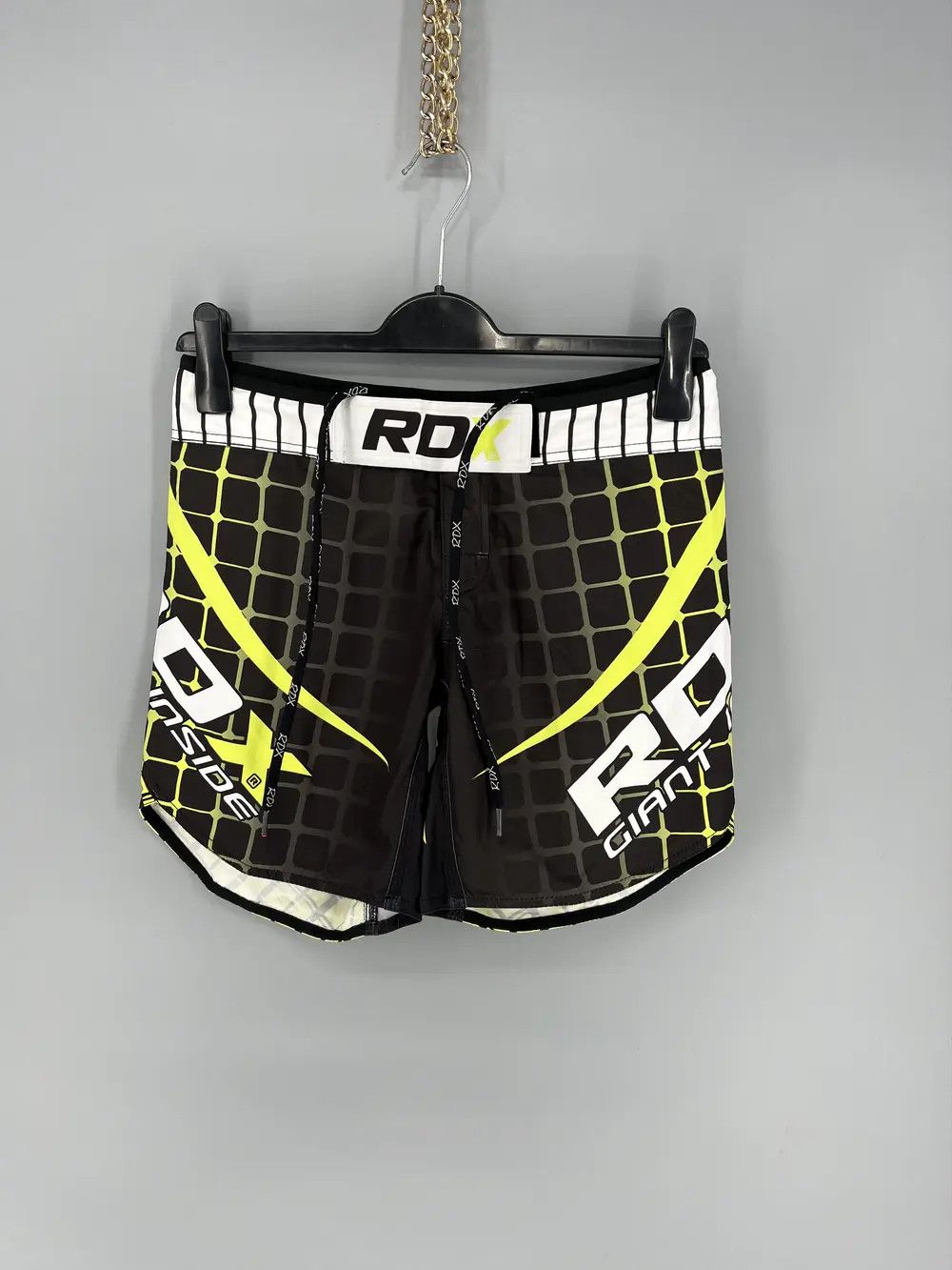 Sports Specialties RDX BOXING RARE VINTAGE MMA SPORT SHORTS Size US 38 / EU 54 - 1 Thumbnail