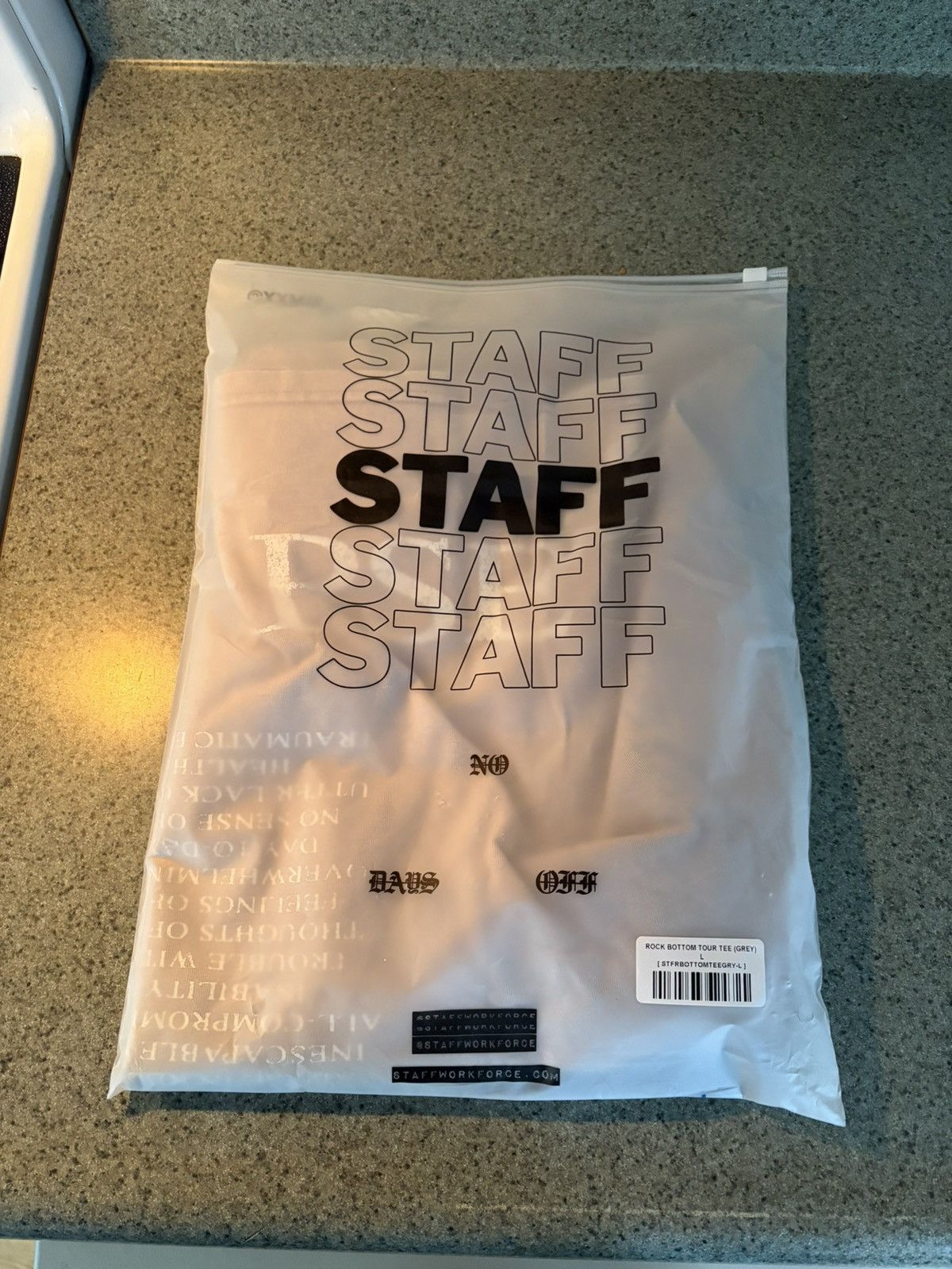 STAFF WORKFORCE Rock Bottom Tour Tee Size US L / EU 52-54 / 3 - 1 Thumbnail