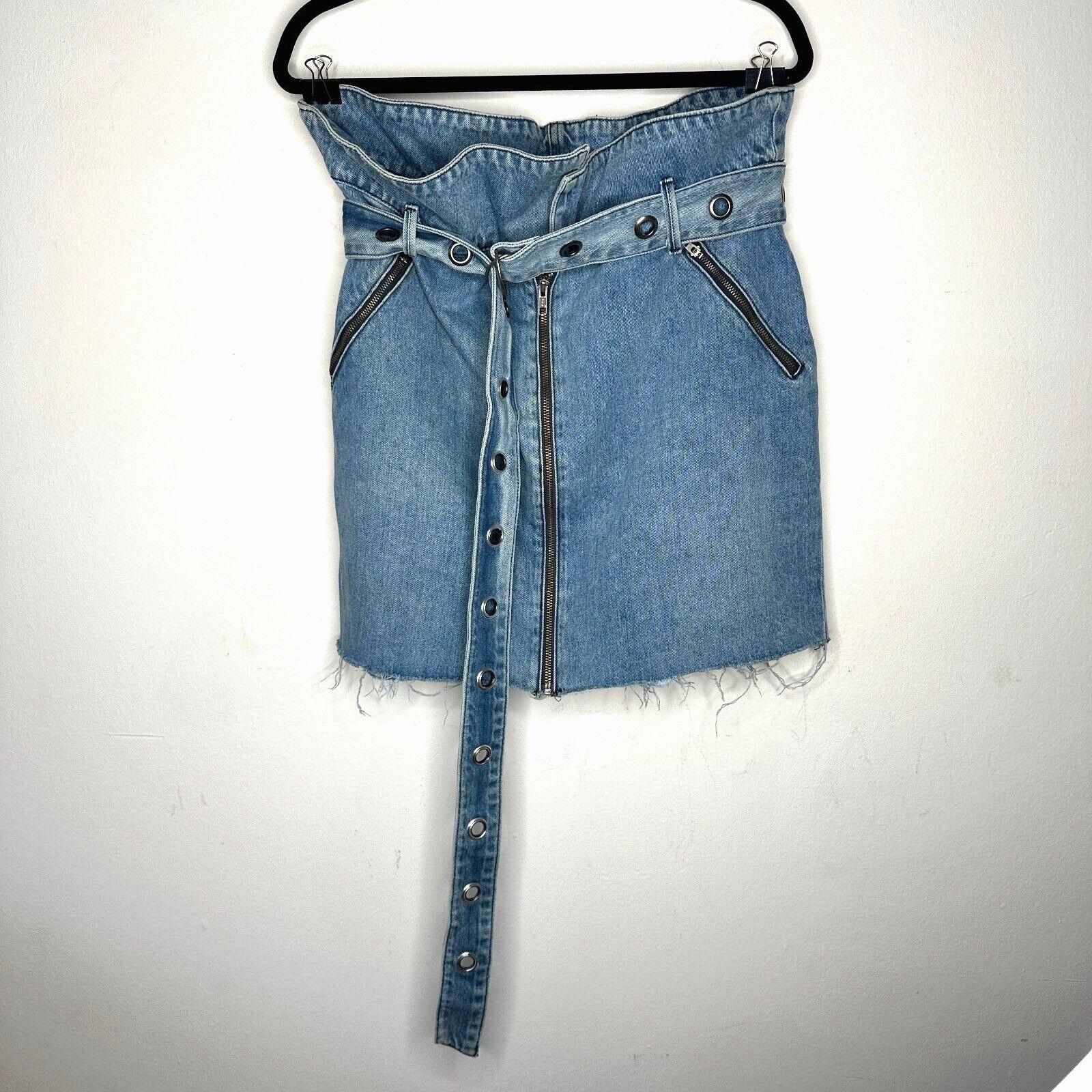 GRLFRND GRLFRND Ava Medium Wash Denim Skirt Grommet Belt Frayed Hem Size 32" / US 10 / IT 46 - 1 Thumbnail