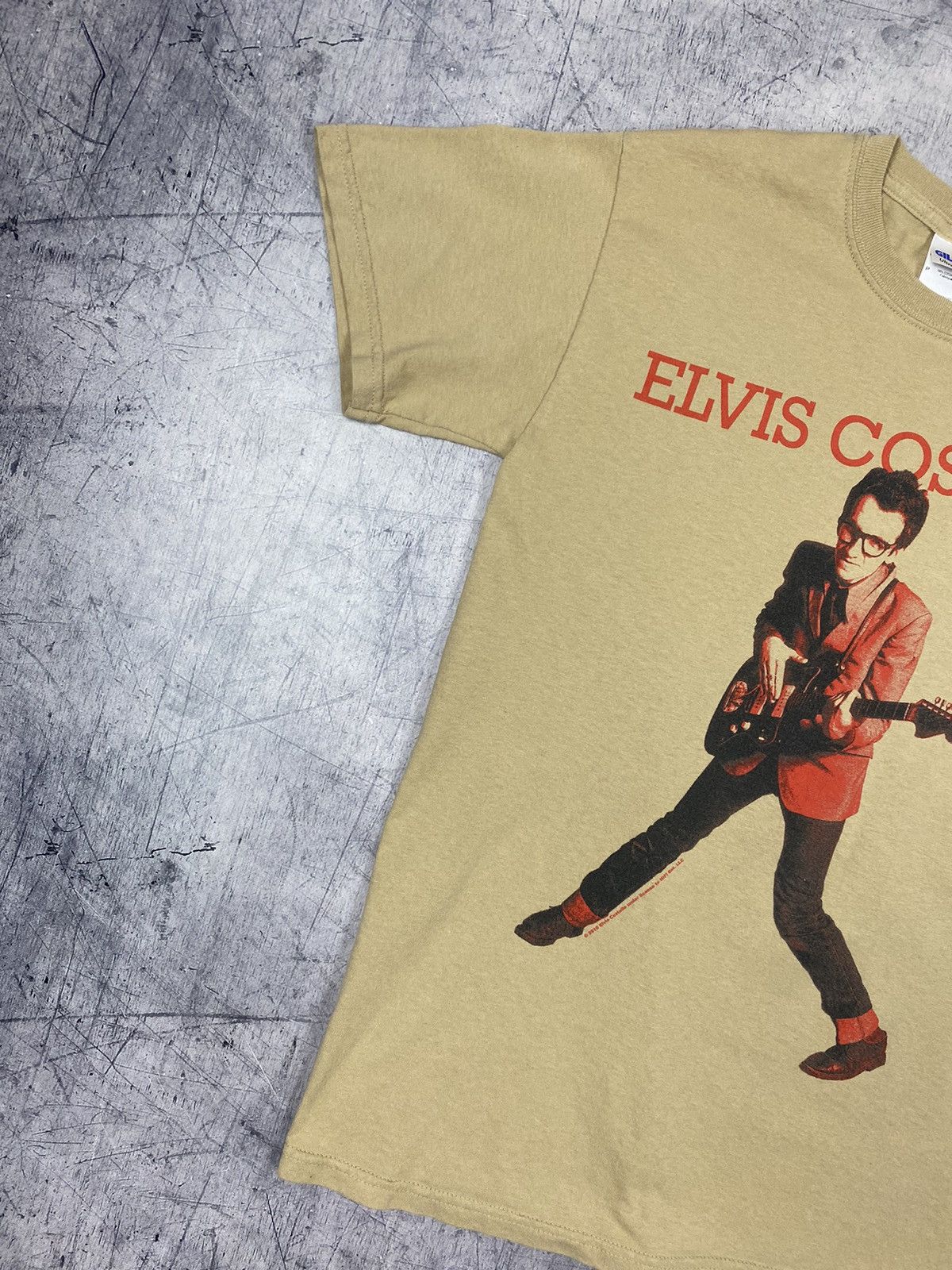 Vintage Vintage Elvis Costello 2010 under license to wifi Tee Size US S / EU 44-46 / 1 - 3 Thumbnail