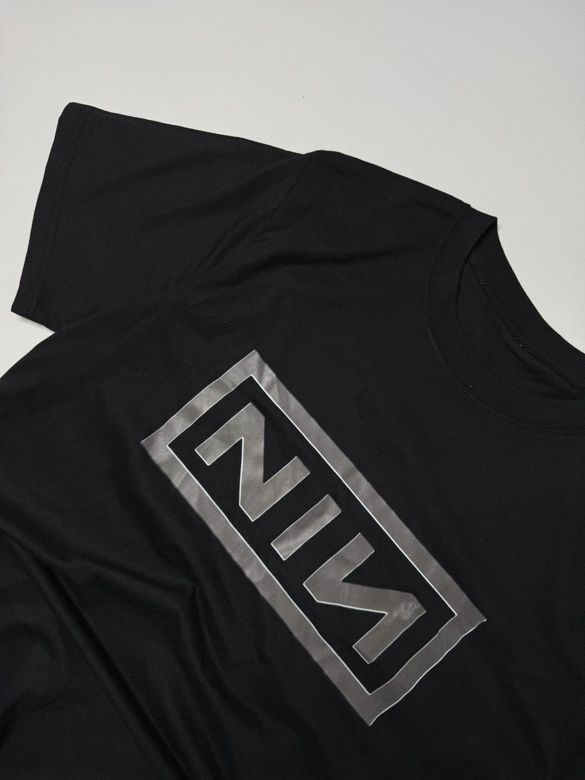 Vintage NIN nine inch nails 9inch band tees rock metal y2k