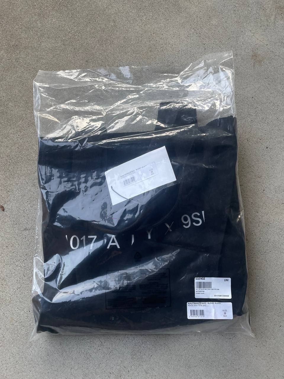 1017 ALYX 9SM × Alyx 1017 alyx peace sign tote bag | Grailed