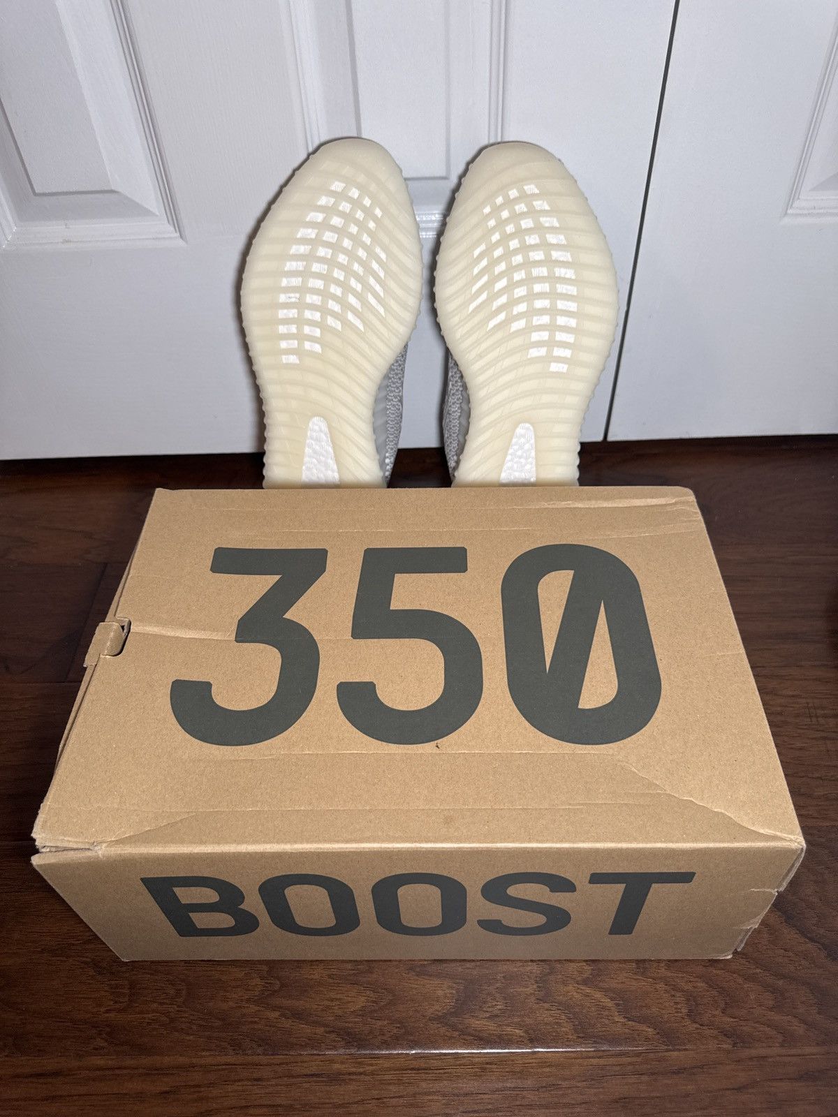 Adidas × Kanye West Yeezy BOOST 350 V2 “Static Size US 12.5 / EU 45-46 - 10 Thumbnail