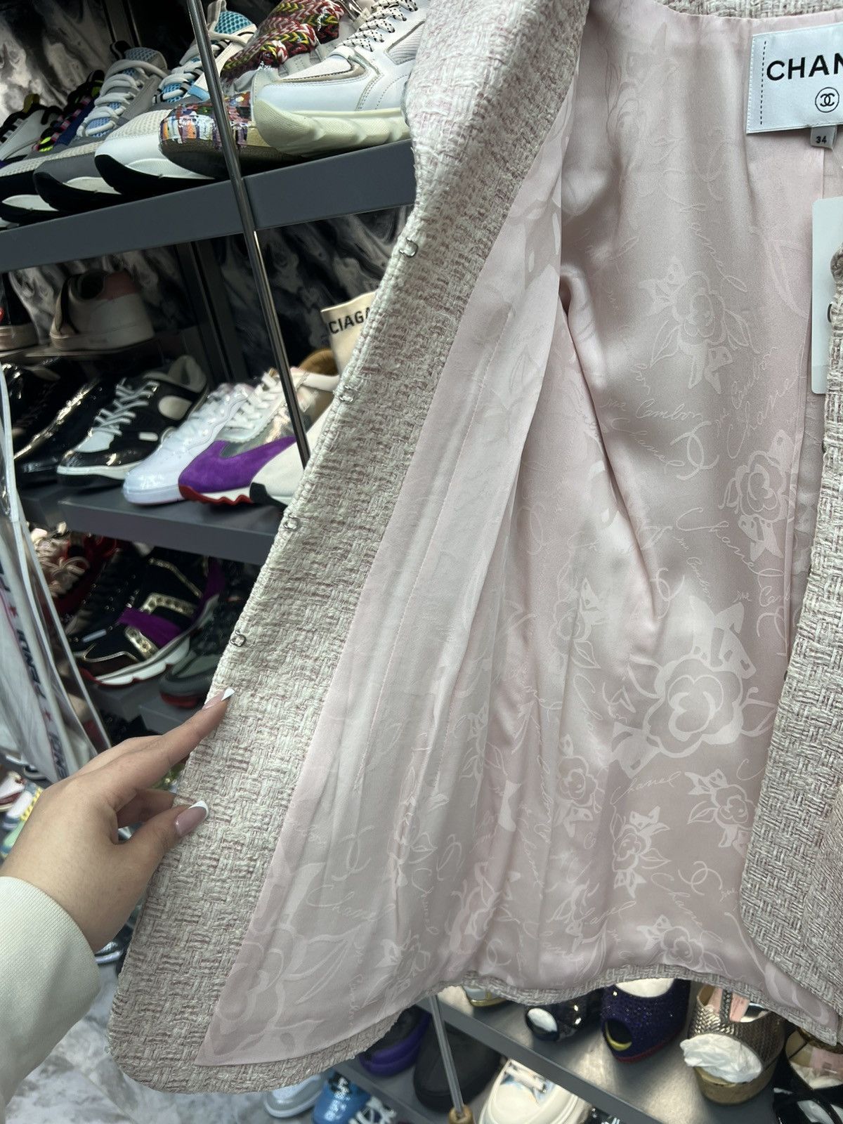 Chanel Channel Tweed Blazer Light Pink Size XS / US 0-2 / IT 36-38 - 8 Thumbnail