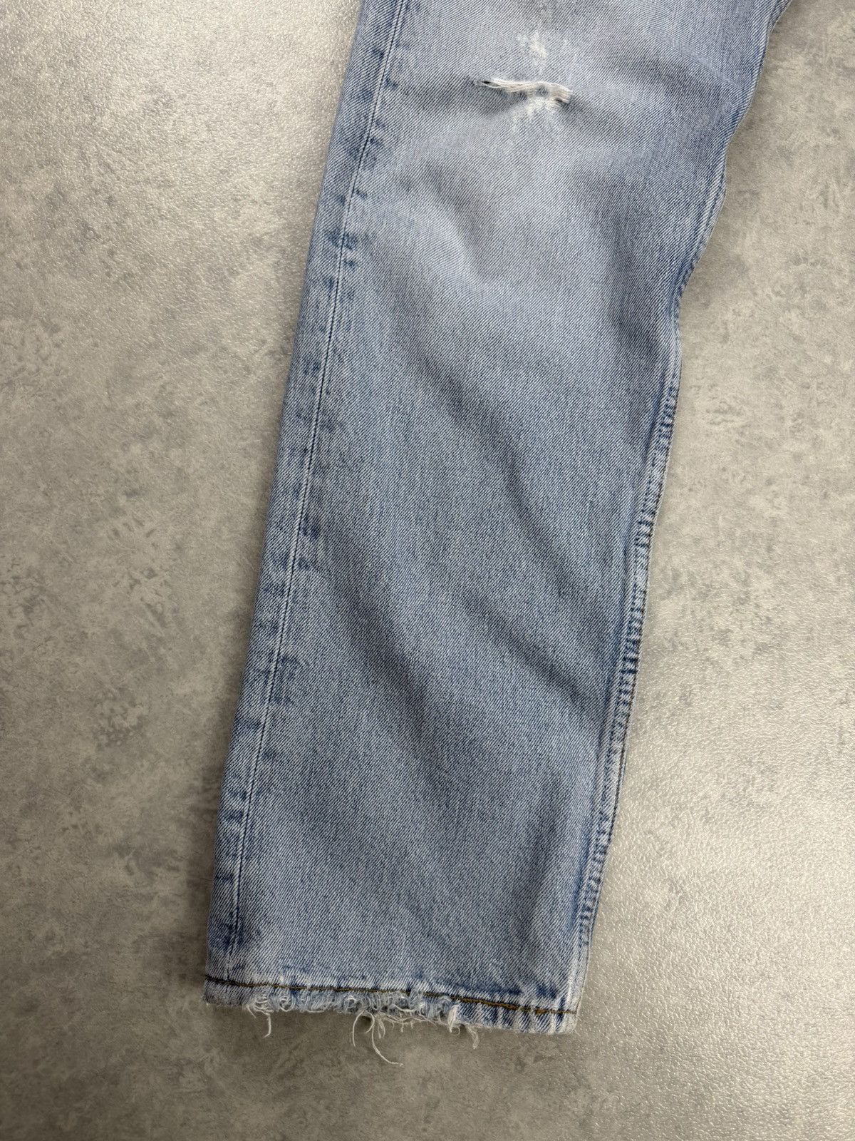 Levi's Vintage Clothing Levi’s 501 Vintage Distressed Jeans Made in France 33x32 Size US 33 - 3 Thumbnail