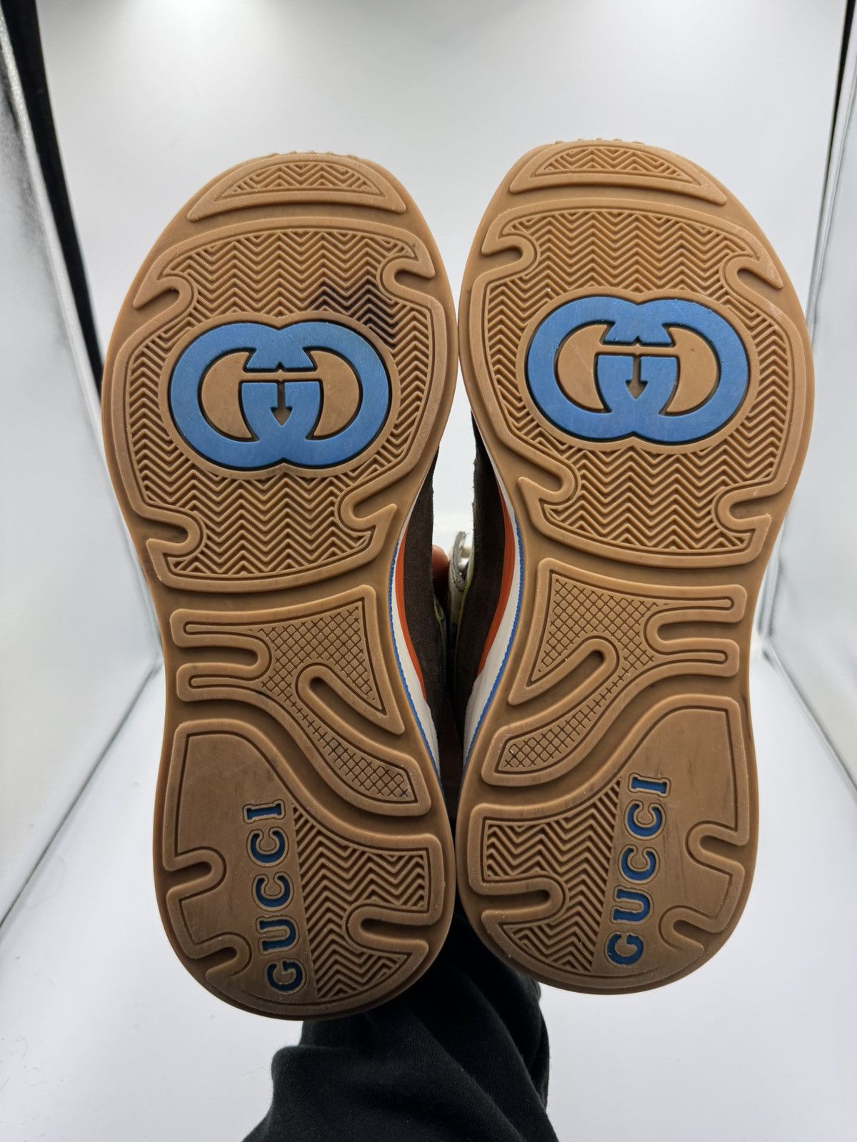 Gucci Size 8uk/9us Gucci Ultrapace Beige Size US 9 / EU 42 - 5 Thumbnail