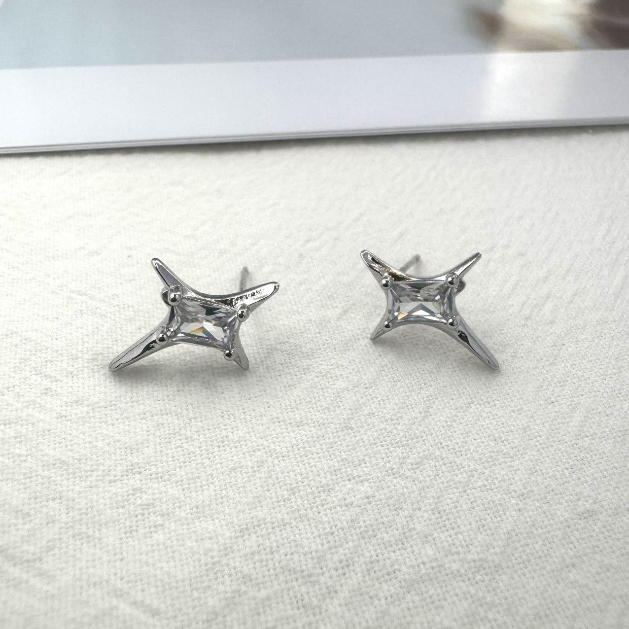 Other Star Stud Earrings for Men Women Unisex Earrings Size ONE SIZE - 1 Thumbnail