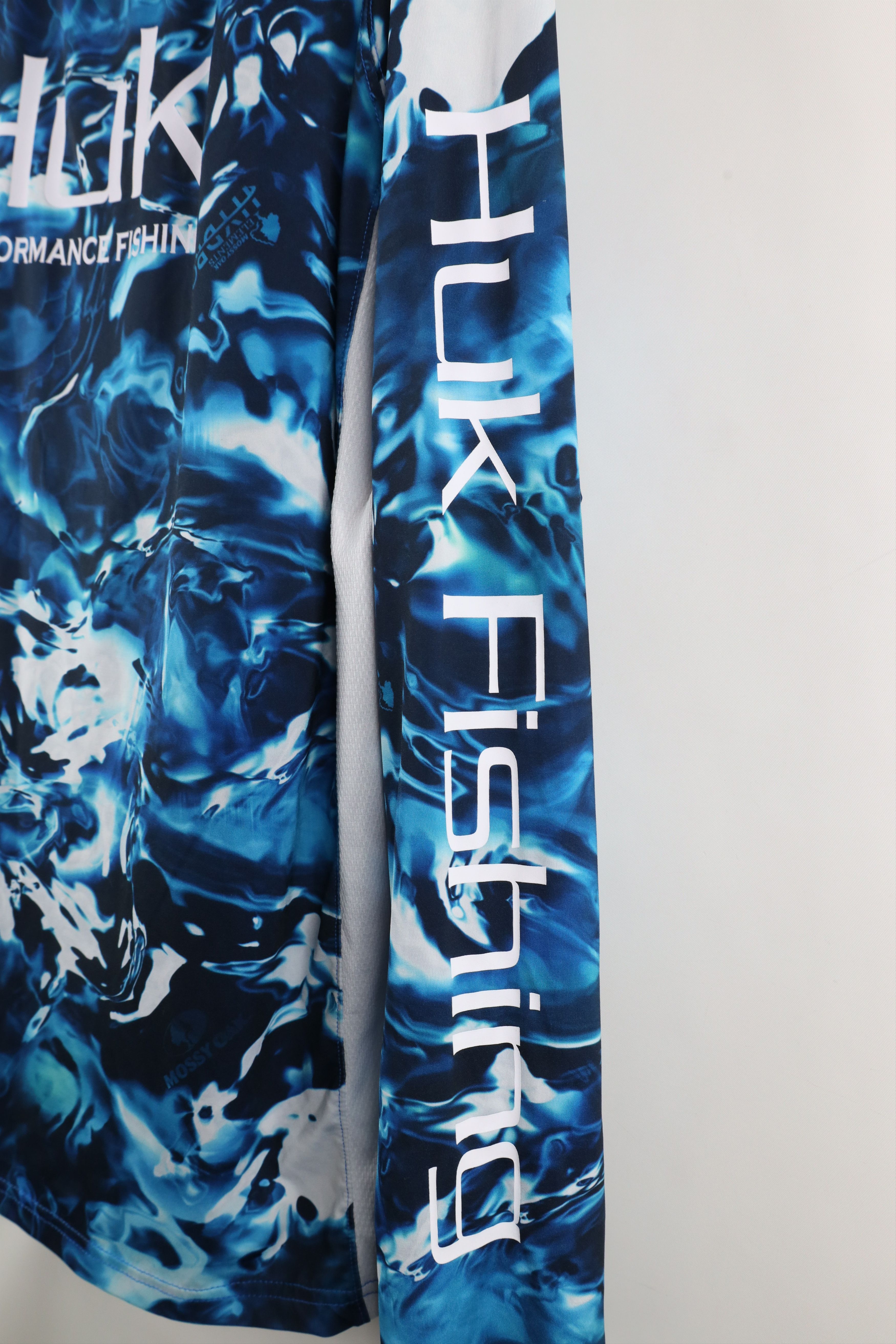 Vintage Huk Fishing Hydro Camouflage Long Sleeve T-Shirt Blue Size US M / EU 48-50 / 2 - 5 Thumbnail