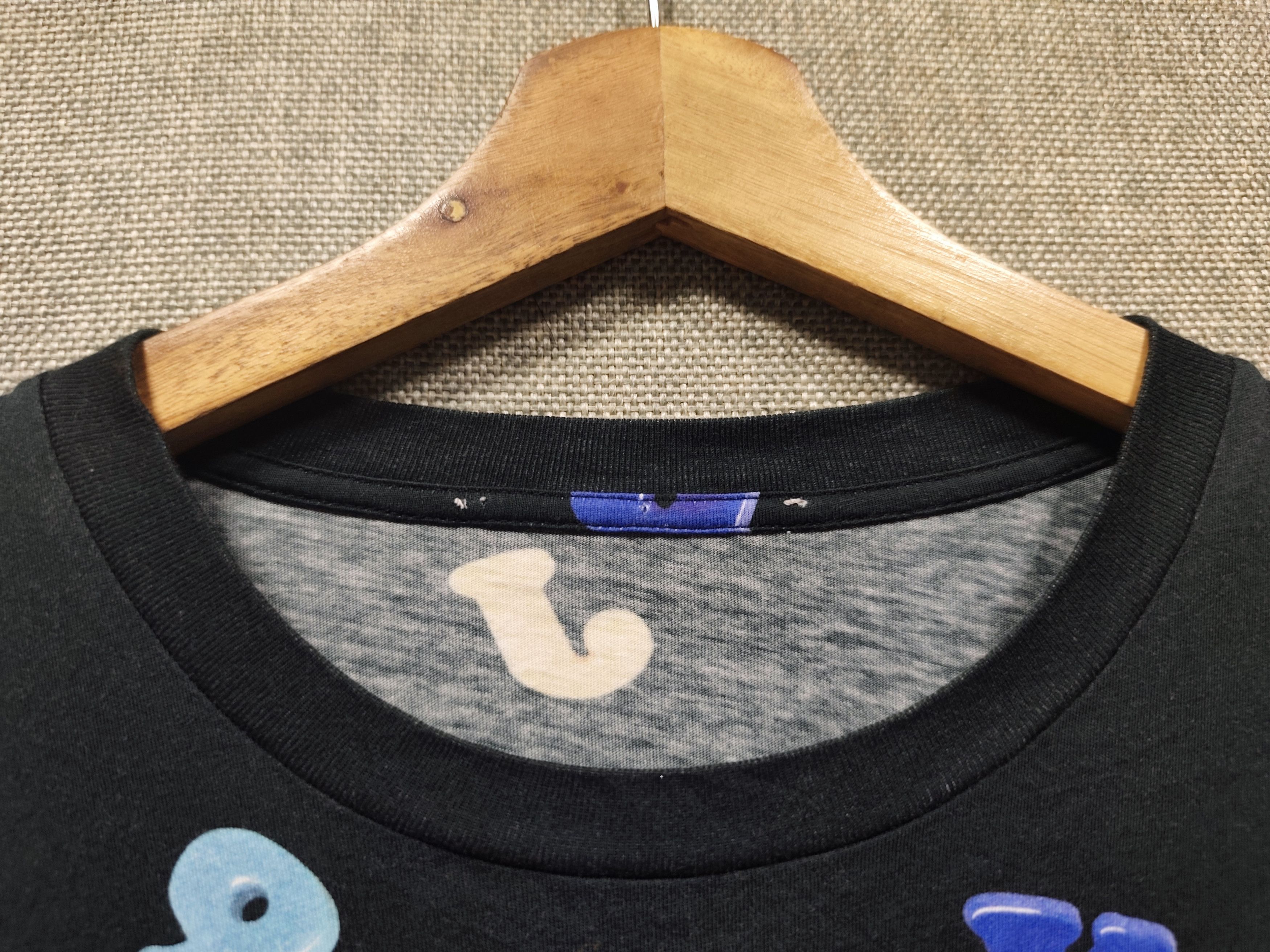 Moschino Moschino Multicolour Alphabet Logo Tee Size US L / EU 52-54 / 3 - 5 Thumbnail