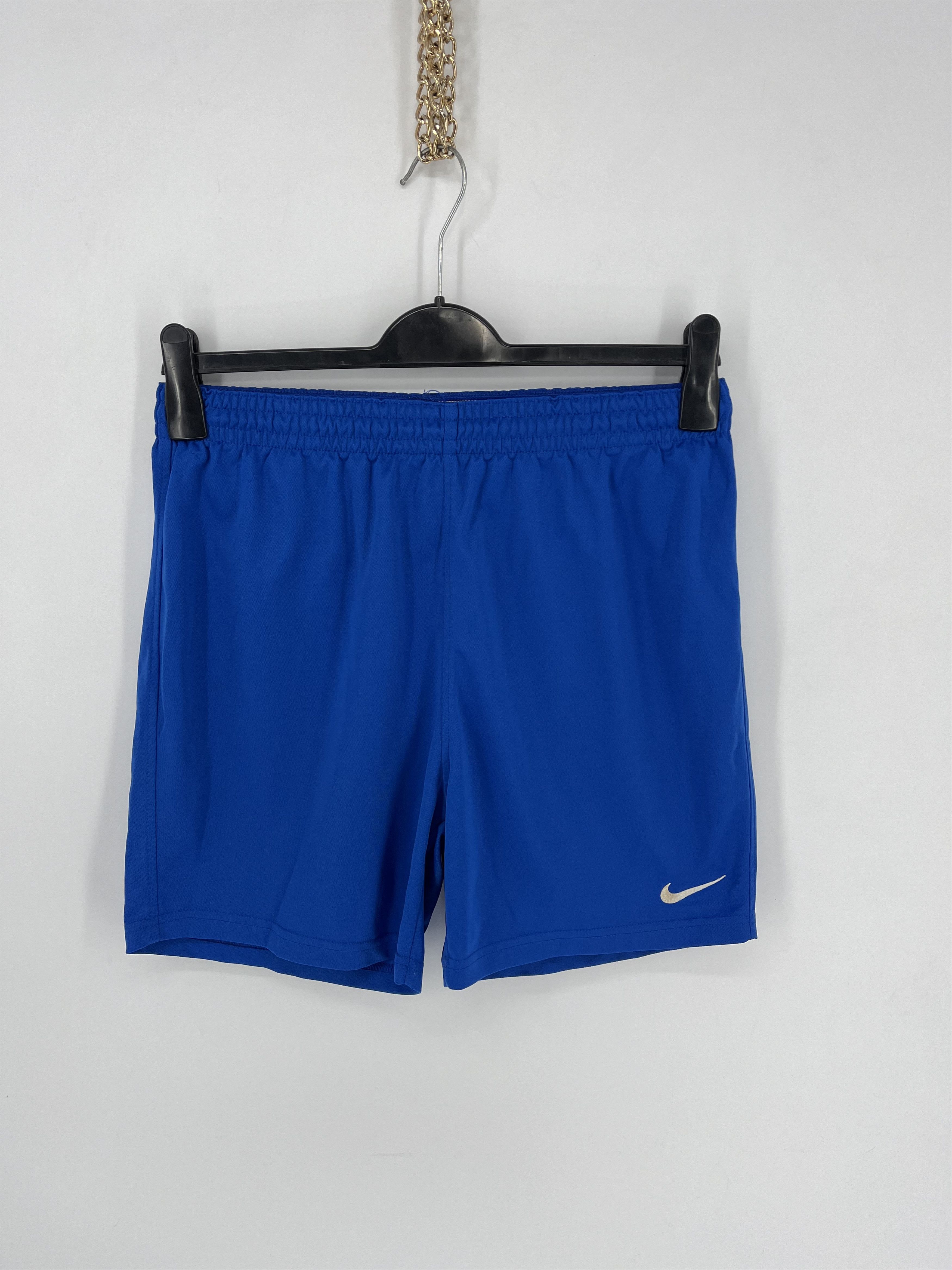 Nike 90s Vintage Nike Swoosh Logo Shorts Travis Style Size US 32 / EU 48 - 1 Thumbnail