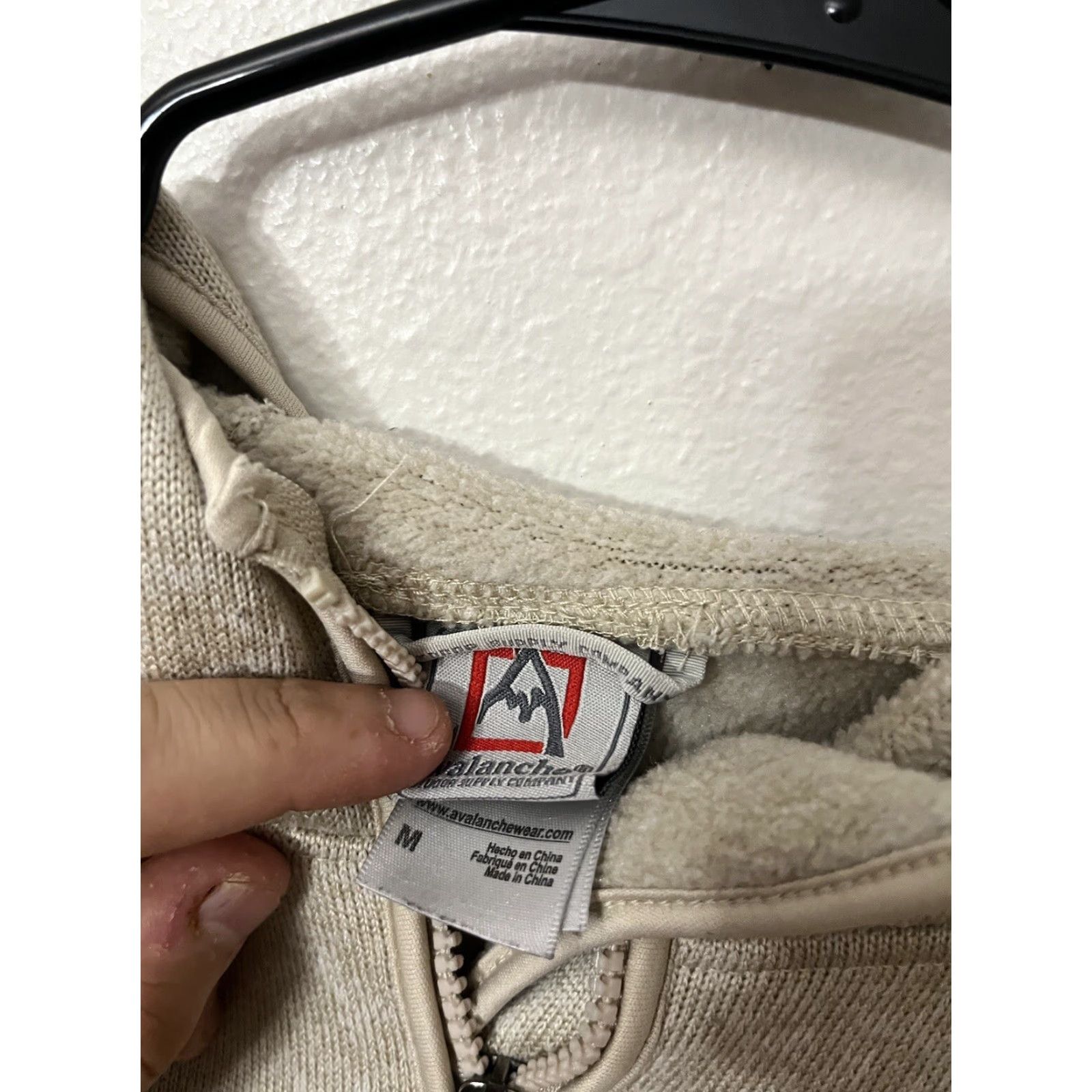 Avalanche Avalanche Hoodie Women’s Size Medium Beige Solid Fleece Zip Pullover Long Sleeve High Neck Regular imitates Activewear Skiing Walking Womens Size M / US 6-8 / IT 42-44 - 2 Thumbnail