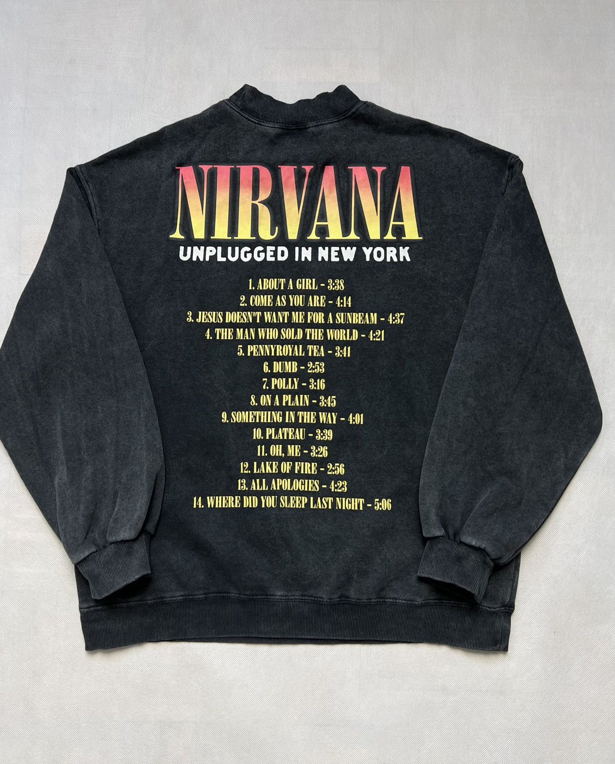 Band Tees × Nirvana Sweatshirt Nirvana Unplugged In New York print great Size US L / EU 52-54 / 3 - 2 Thumbnail