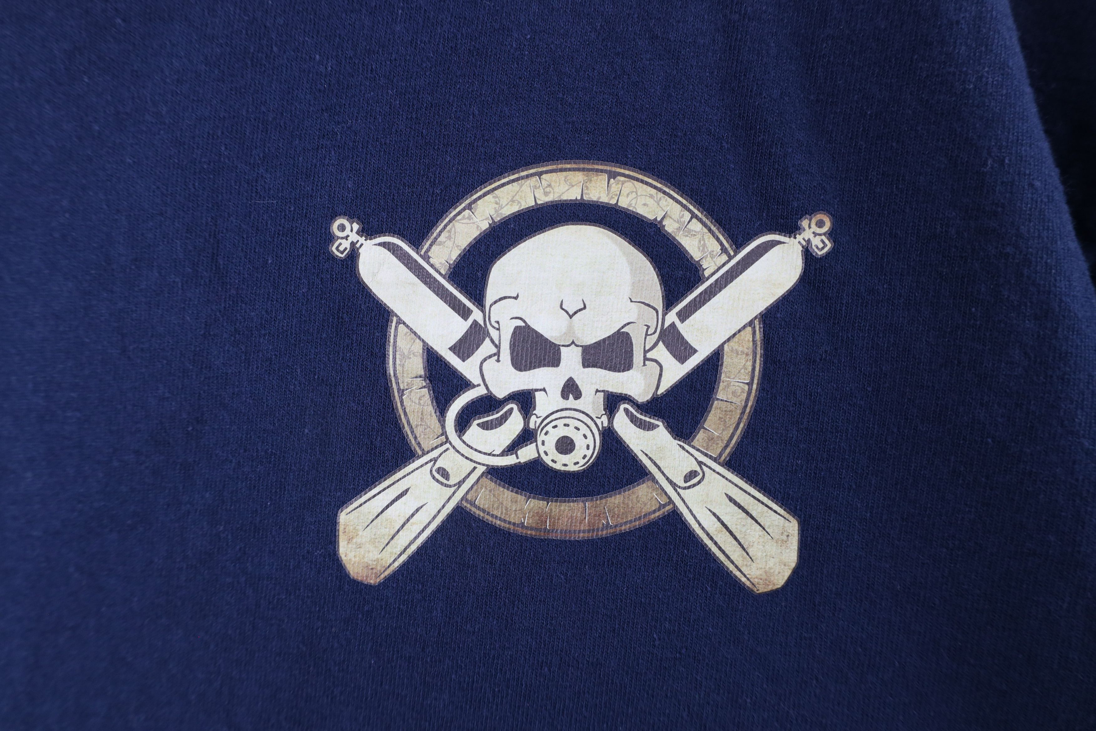 Vintage Vintage 90s Streetwear Spell Out Scuba Diving Skull T-Shirt Size US L / EU 52-54 / 3 - 4 Thumbnail