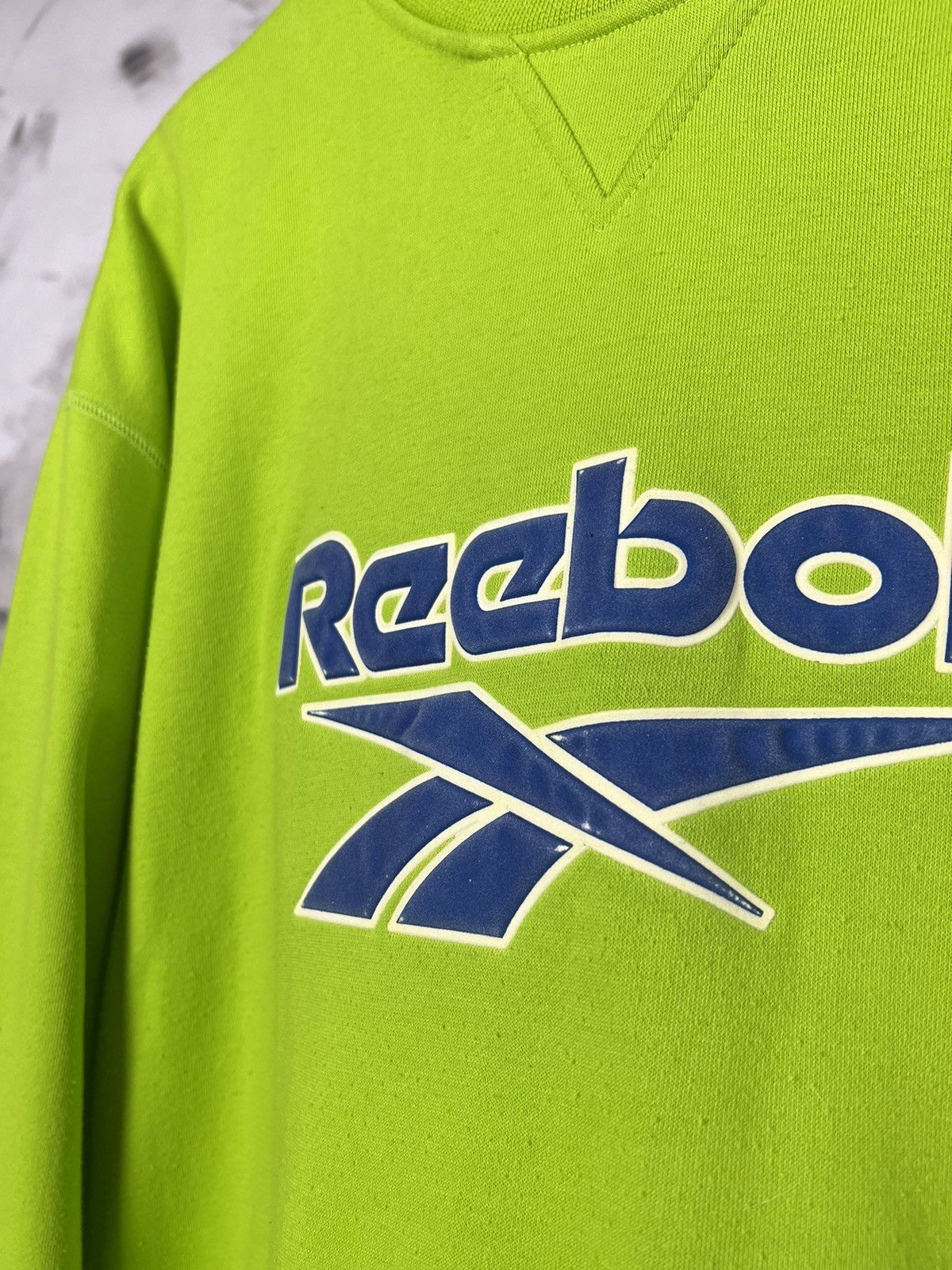 Reebok Vintage Reebok Sweatshirt Size L Size US L / EU 52-54 / 3 - 4 Thumbnail
