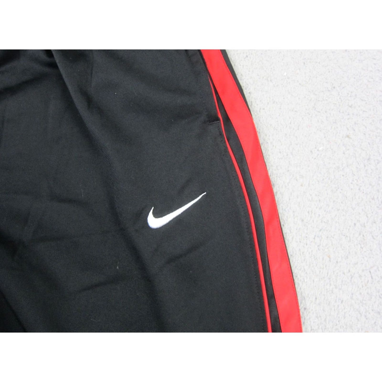 Nike Nike Track Pants Mens M Black Athletic 90s Windbreaker Swoosh Baggy Sweat Pants Vintage 90s Nike Mens Track Pants Black M Size US 26 / EU 42 - 3 Thumbnail