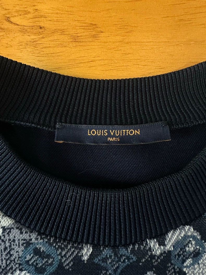 Louis Vuitton Louis Vuitton Logo monogram print crew neck pullover long Size US M / EU 48-50 / 2 - 7 Thumbnail