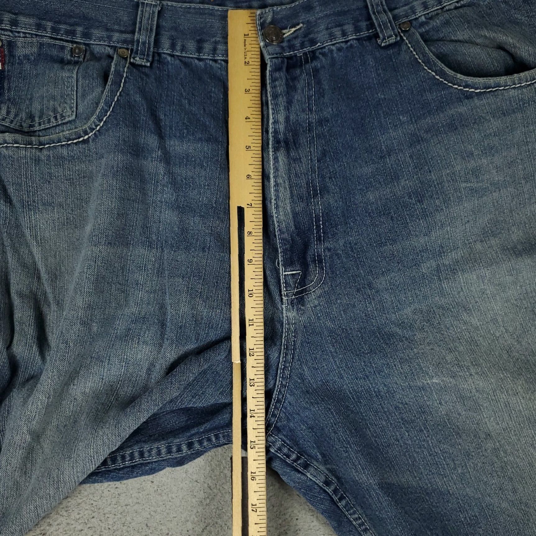 Phat Farm Phat Farm Shorts Mens 44 Blue Denim Bermuda 5-Pocket Relaxed Fit Vintage Casual Retro Hip Hop 90s Mens Size US 44 / EU 60 - 5 Thumbnail