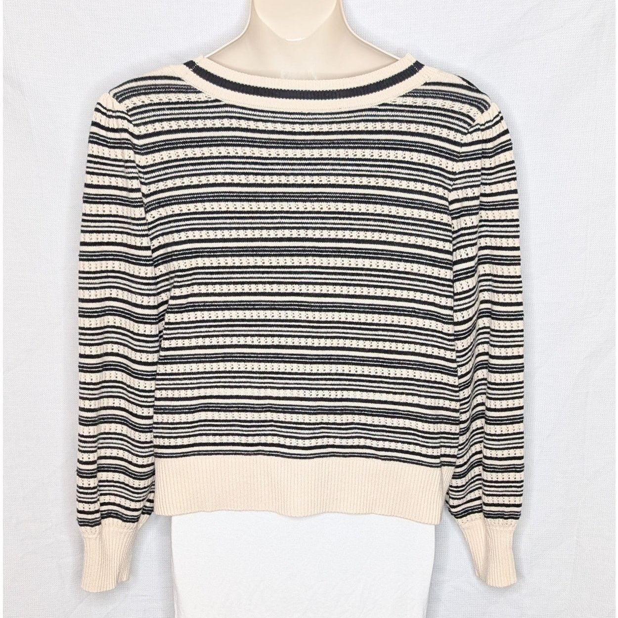 Express NWT Express Striped Bow Cardigan Sweater Plus Size XXL Size XXL / US 16-18 / IT 52-54 - 2 Thumbnail