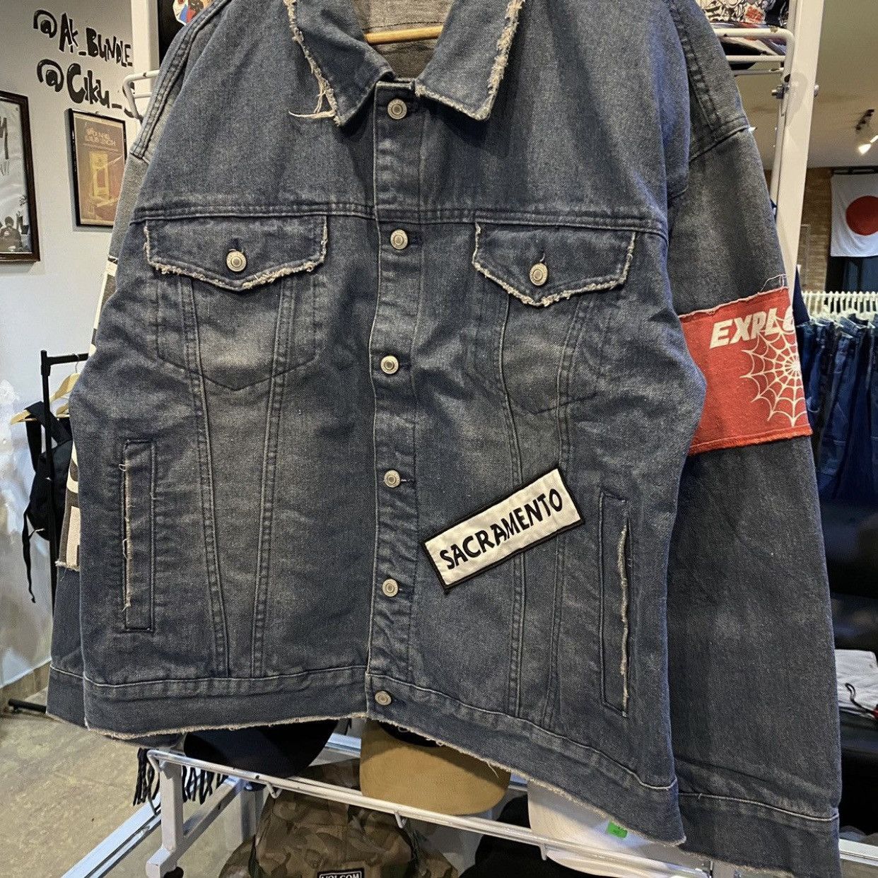 Japanese Brand JUNGLE STORM Custom Denim Jackets Size US L / EU 52-54 / 3 - 4 Thumbnail