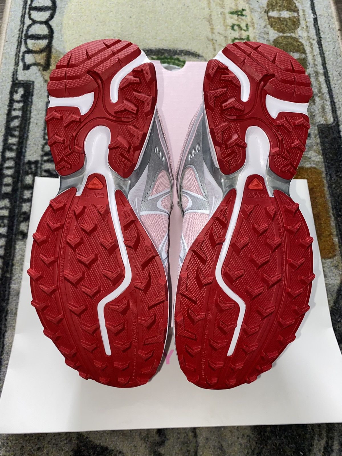Salomon × Sandy Liang Salomon XT-Whisper Sandy Liang Fairy Tale Size US 11 / EU 44 - 7 Thumbnail