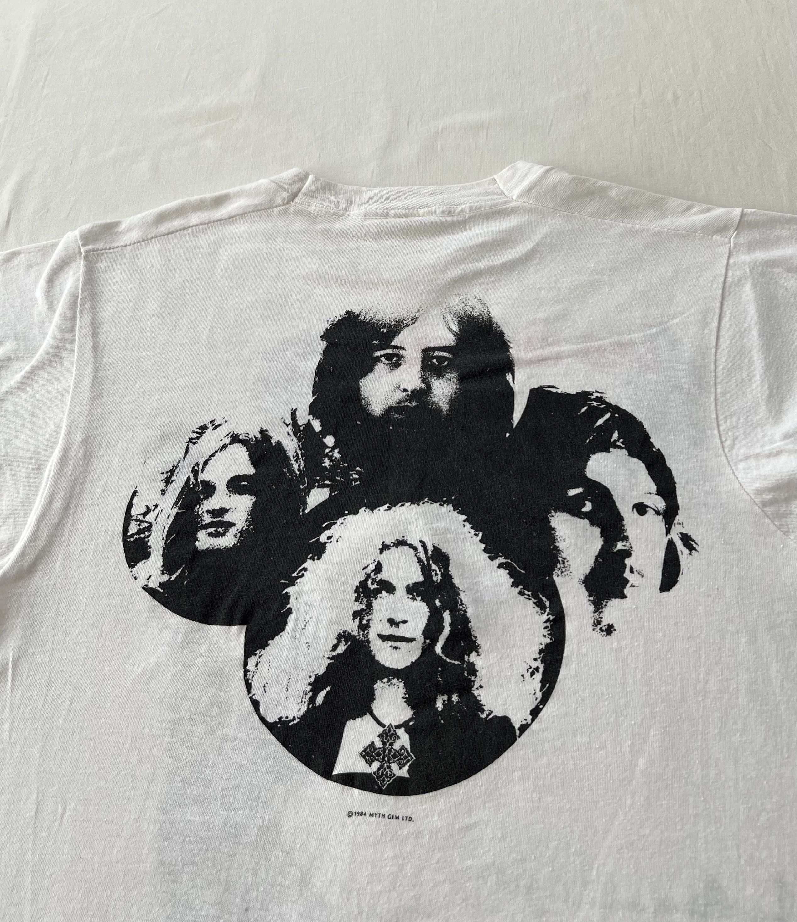 Band Tees Vintage 1984 Led Zeppelin Led Zeppelin I White T-shirt Size US M / EU 48-50 / 2 - 13 Thumbnail