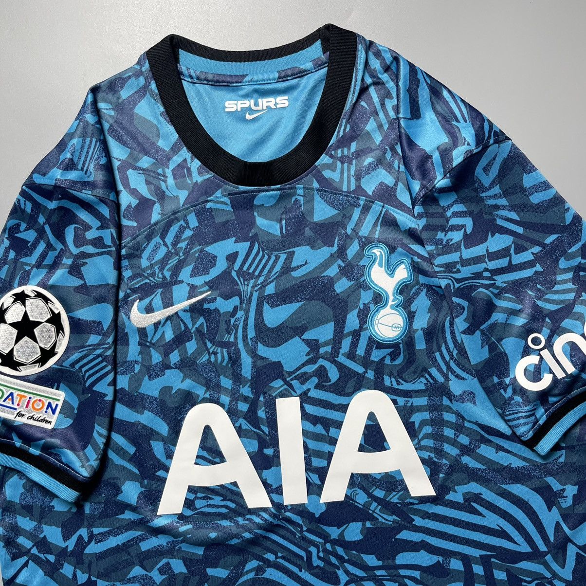 Nike TOTTENHAM NIKE 2022/2023 FOOTBALL THIRD JERSEY #7 SON Size US L / EU 52-54 / 3 - 4 Thumbnail