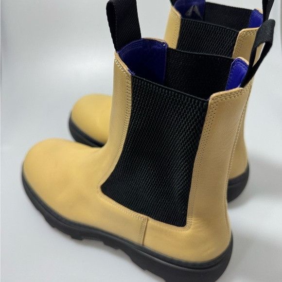 Burberry Burberry Creeper Chelsea Boots Yellow Black Men’s EU 44/US 1 Size US 11 / EU 44 - 5 Thumbnail