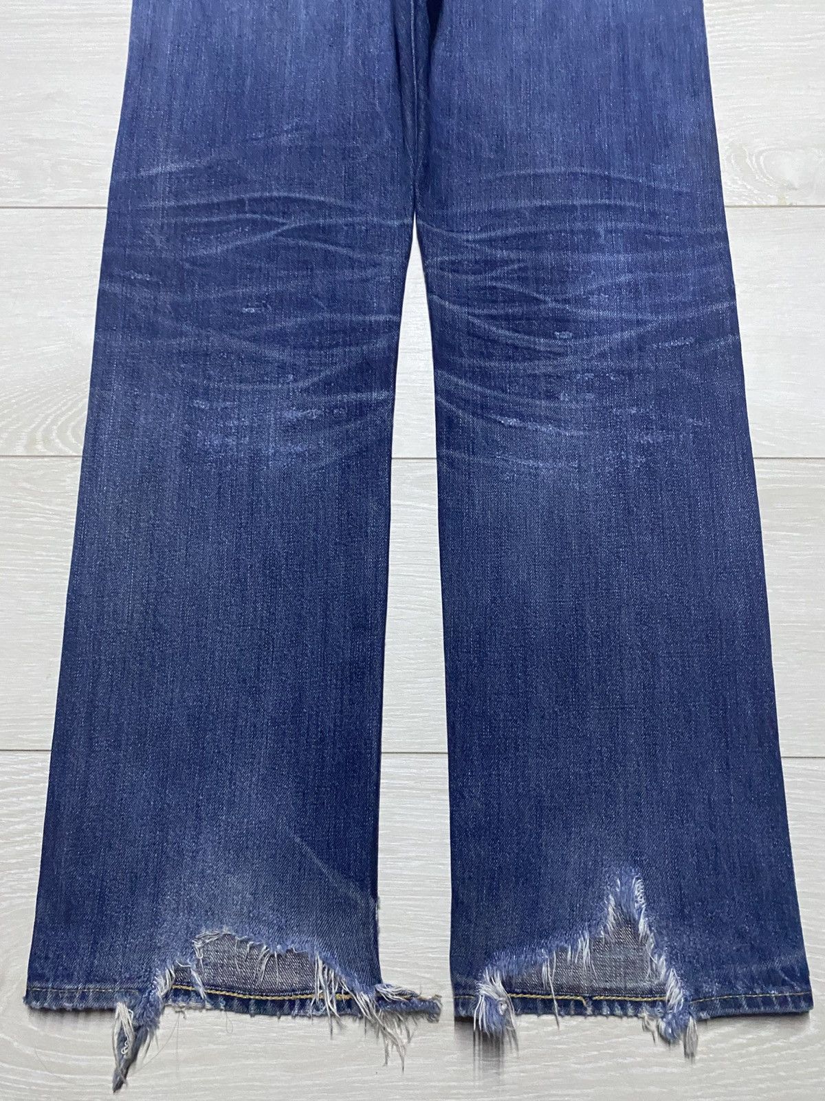 Levi's Vintage Levis 502 ButtonFly Blue Wash Distressed Loose Jeans Size US 33 - 6 Thumbnail