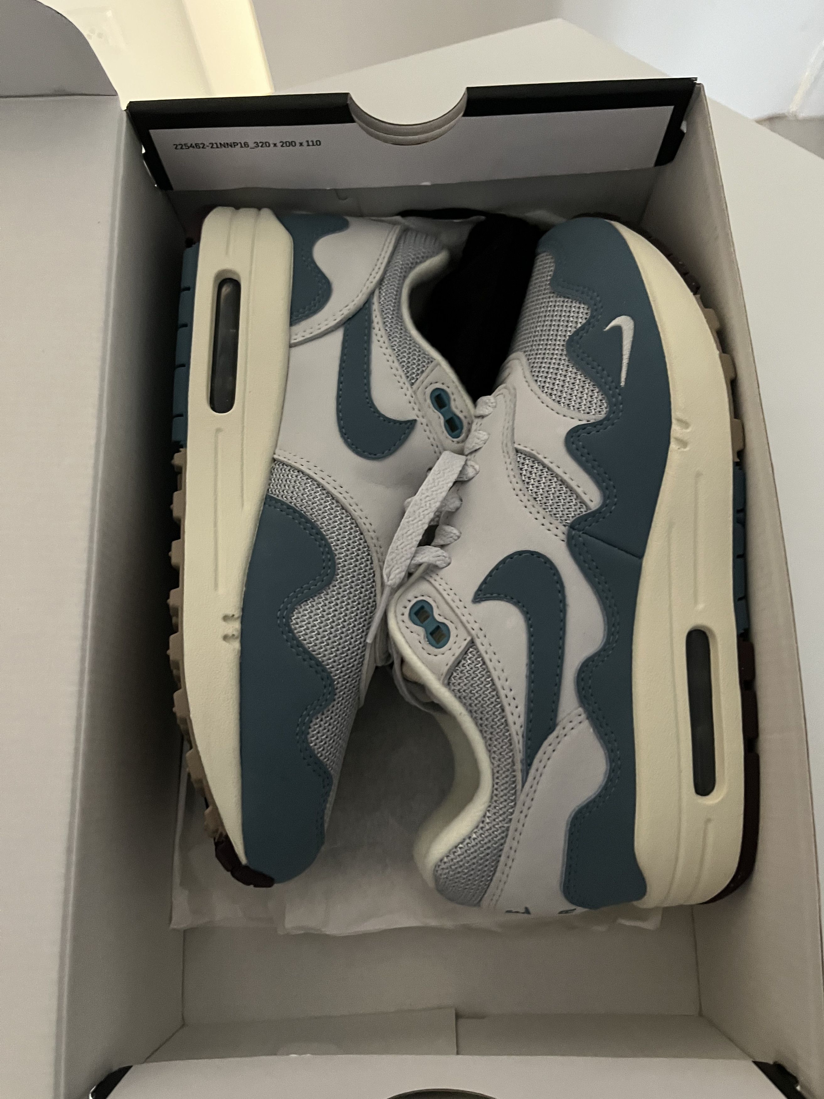 Nike Nike Air Max 1 Patta Size US 6 / EU 39 - 1 Thumbnail