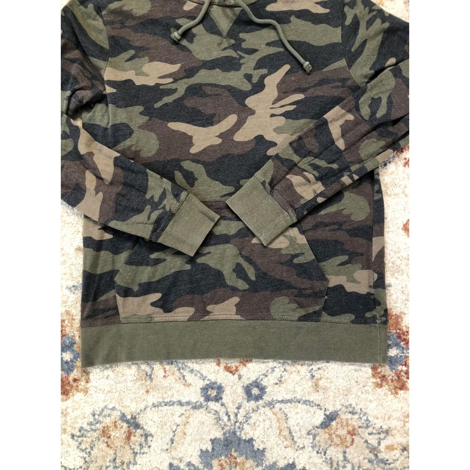 Aeropostale Aeropostale Hoodie Shirt Mens M Green Camo Lightweight Pullover Pocket Camouflage Army Pattern Size US M / EU 48-50 / 2 - 5 Thumbnail
