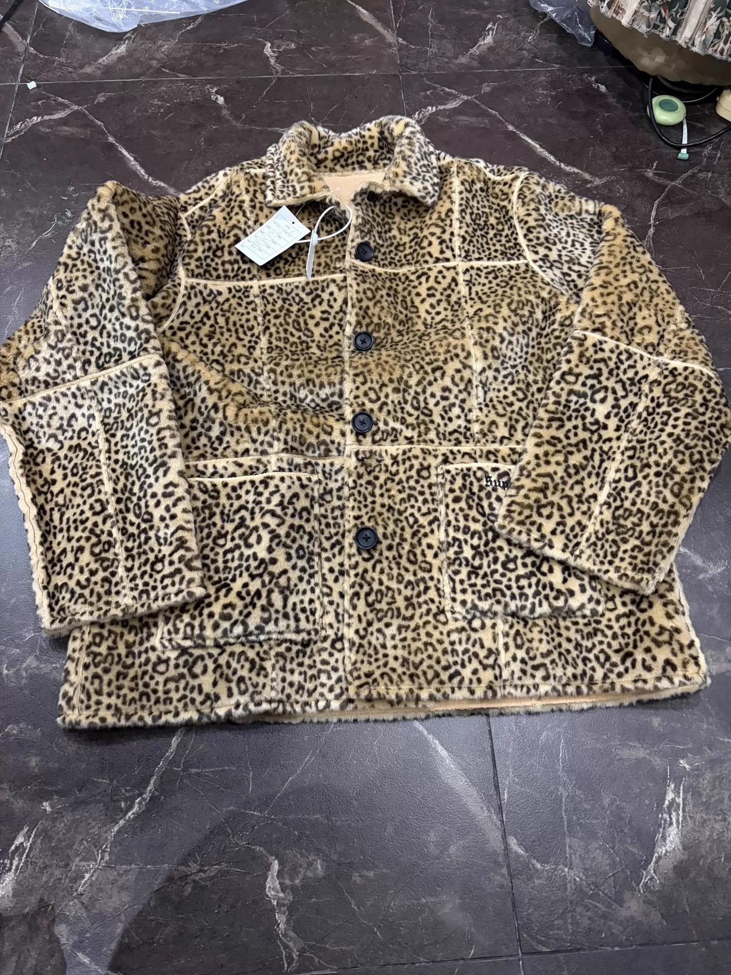 Supreme Supreme Leopard Print Fur-Lined Leather Jacket L Rare Size US L / EU 52-54 / 3 - 1 Thumbnail