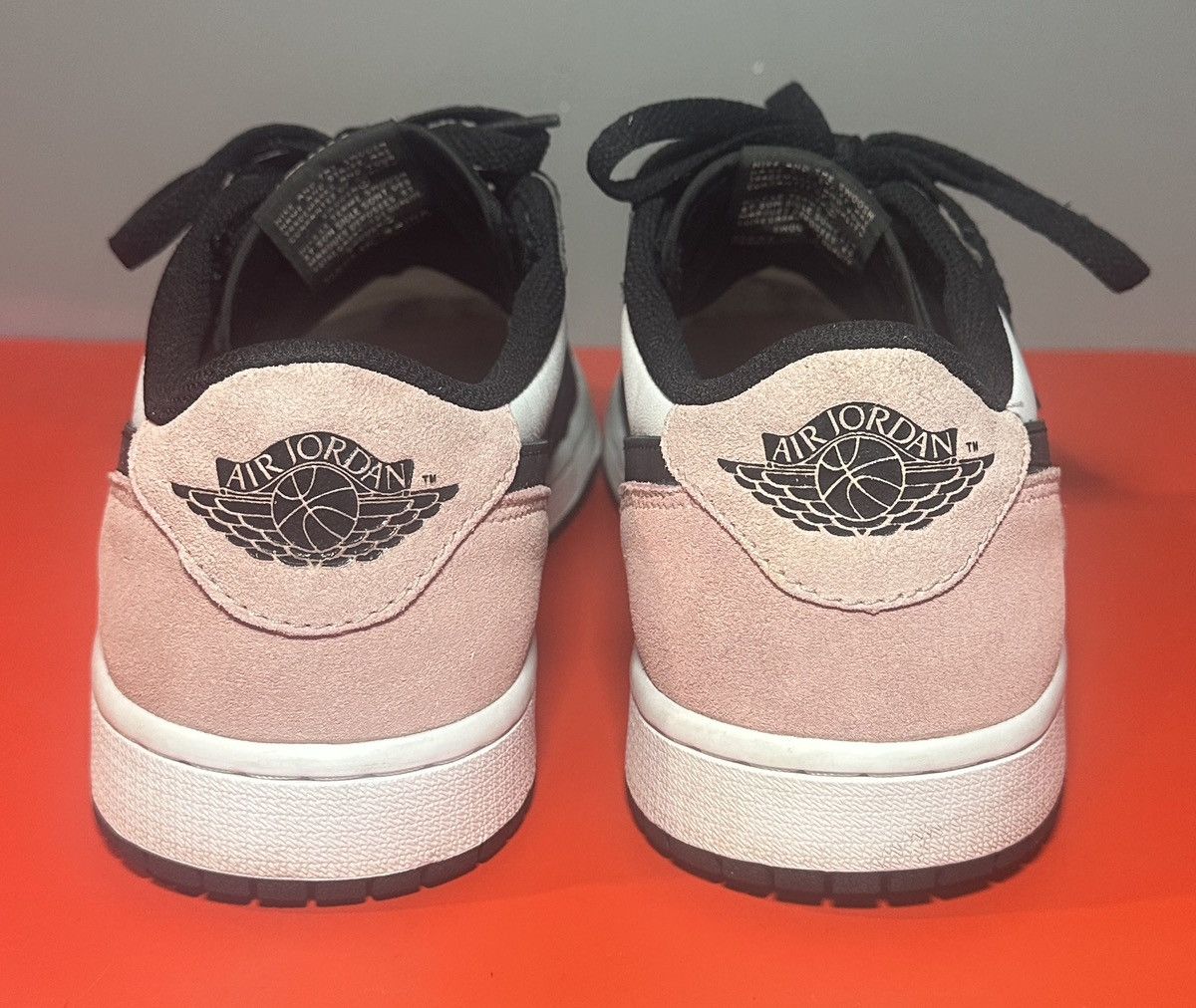 Jordan Brand Size 10.5 - Jordan 1 Low OG Bleached Coral Size US 10.5 / EU 43-44 - 5 Thumbnail