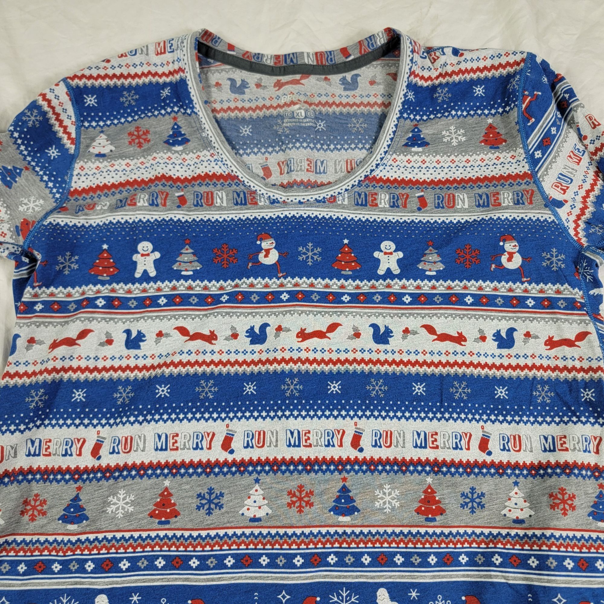 Brooks Brooks Run Merry Christmas Distance Womens XL Blue Shirt Ho Size XL / US 12-14 / IT 48-50 - 4 Thumbnail