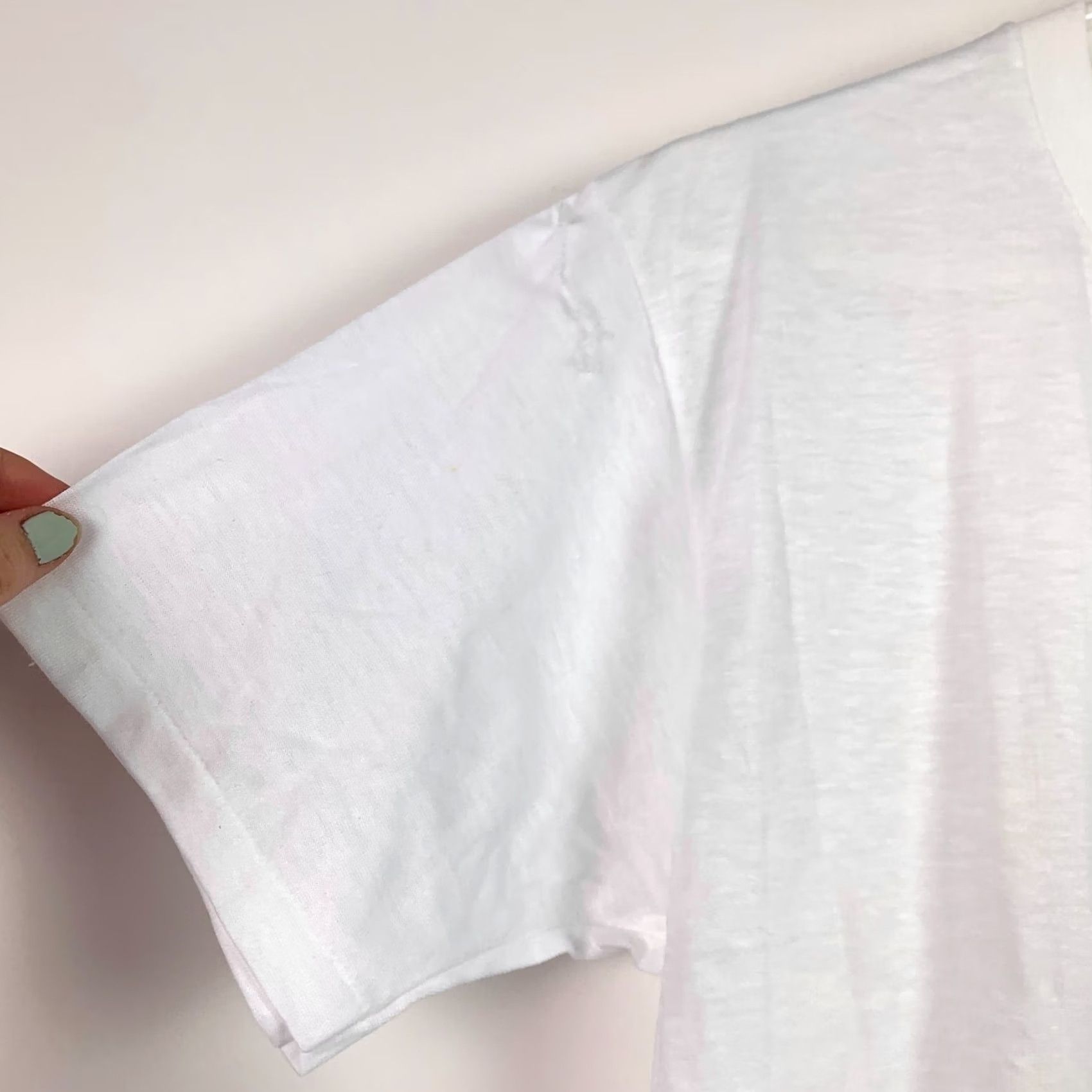 Vintage VINTAGE Munsingwear White Blank Dacron Cotton Tee T-Shirt Undershirt Mens Lg Tee Shirt Short Sleeve 1970s Mens Large White Cotton Blend Size US L / EU 52-54 / 3 - 2 Thumbnail