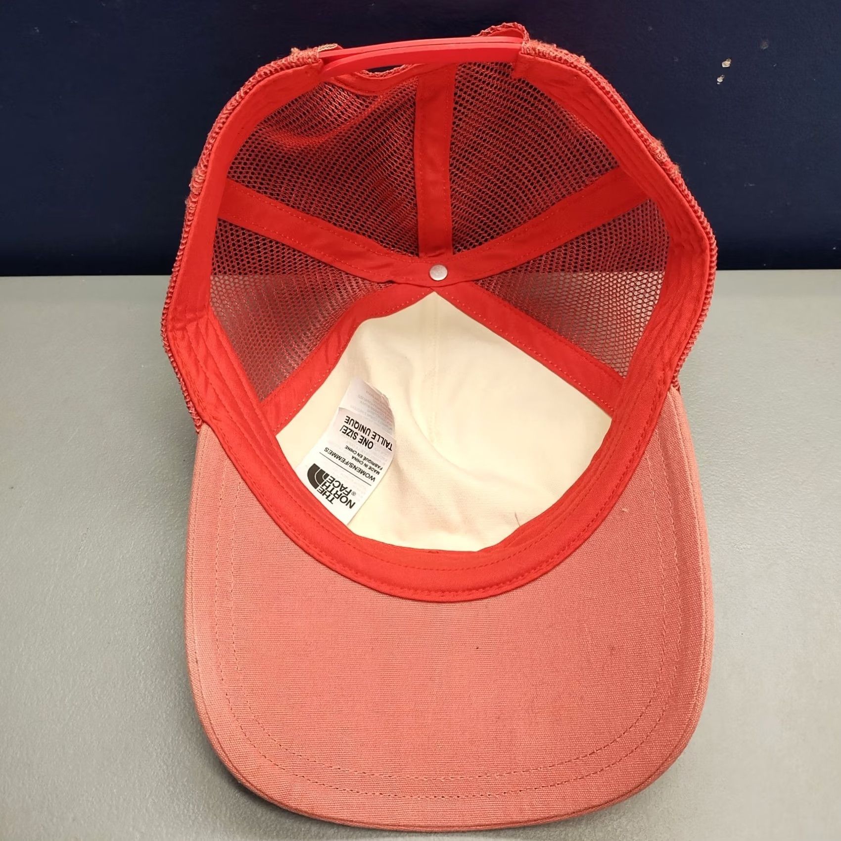 The North Face The North Face Mudder Trucker Hat Womens O/S Pink White Bear Graphic Snapback Size ONE SIZE - 5 Thumbnail