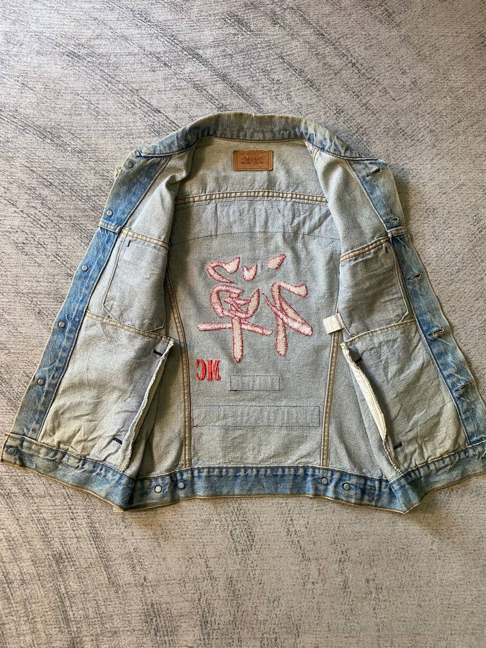 Levi's VTG 80s/90s Levi’s USA Denim Cut-Off Trucker Vest Distressed Size US M / EU 48-50 / 2 - 12 Thumbnail