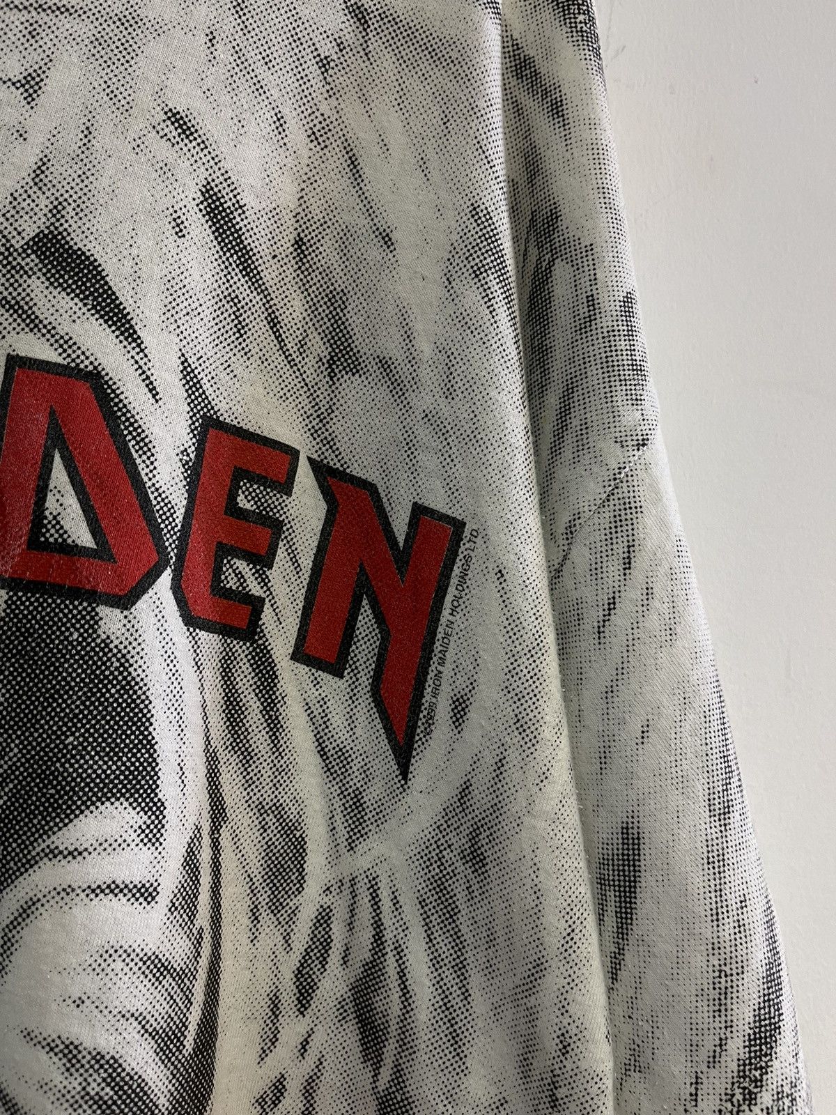 Vintage 1999 Iron Maiden AOP Tee Size US XL / EU 56 / 4 - 3 Thumbnail