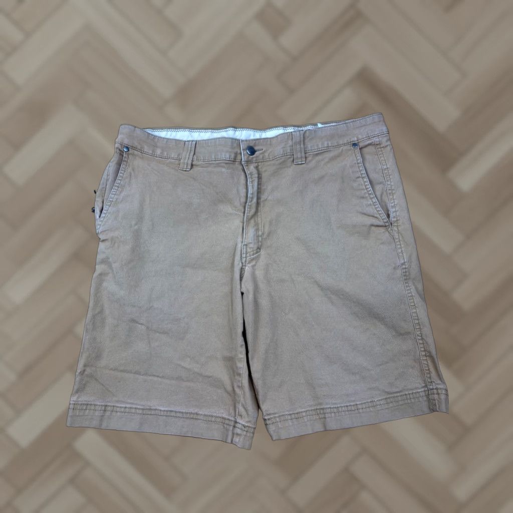 Vintage Columbia Mens Brown Shorts 38x10 Outdoor Casual Chino 38 Brown Mens Outdoors 4119 Size US 38 / EU 54 - 1 Thumbnail