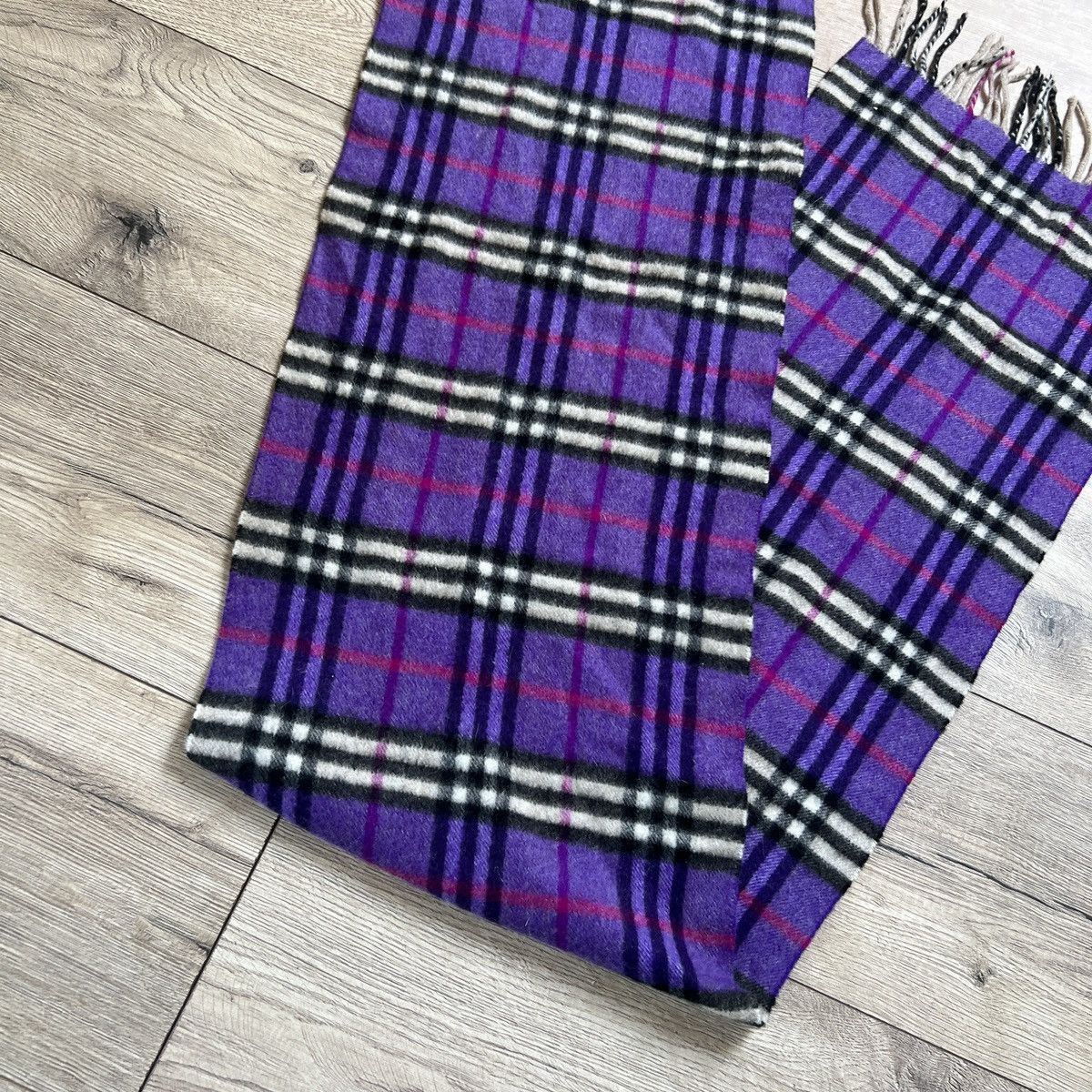 Burberry × Designer Vintage 90s Burberry Cashmere Scarf Nova Check Purple Size ONE SIZE - 6 Thumbnail