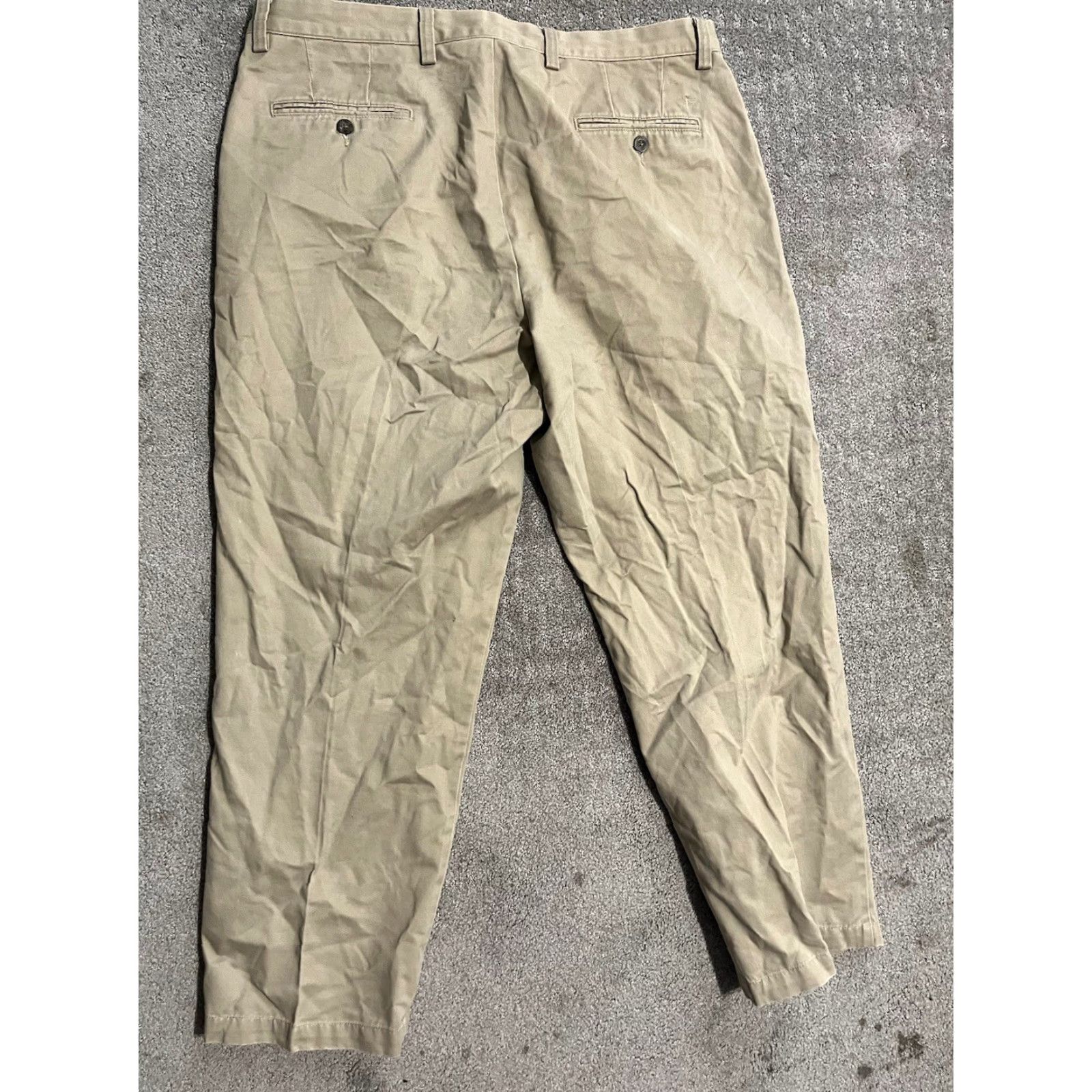 Dockers Dockers D4 Pants - Men’s Size 38x30 Beige Chino Flat Front Relaxed Fit Cotton Blend Straight Leg Belt Loops 90s Army Apple Theme NM/Pre-Owned Size US 38 / EU 54 - 3 Thumbnail