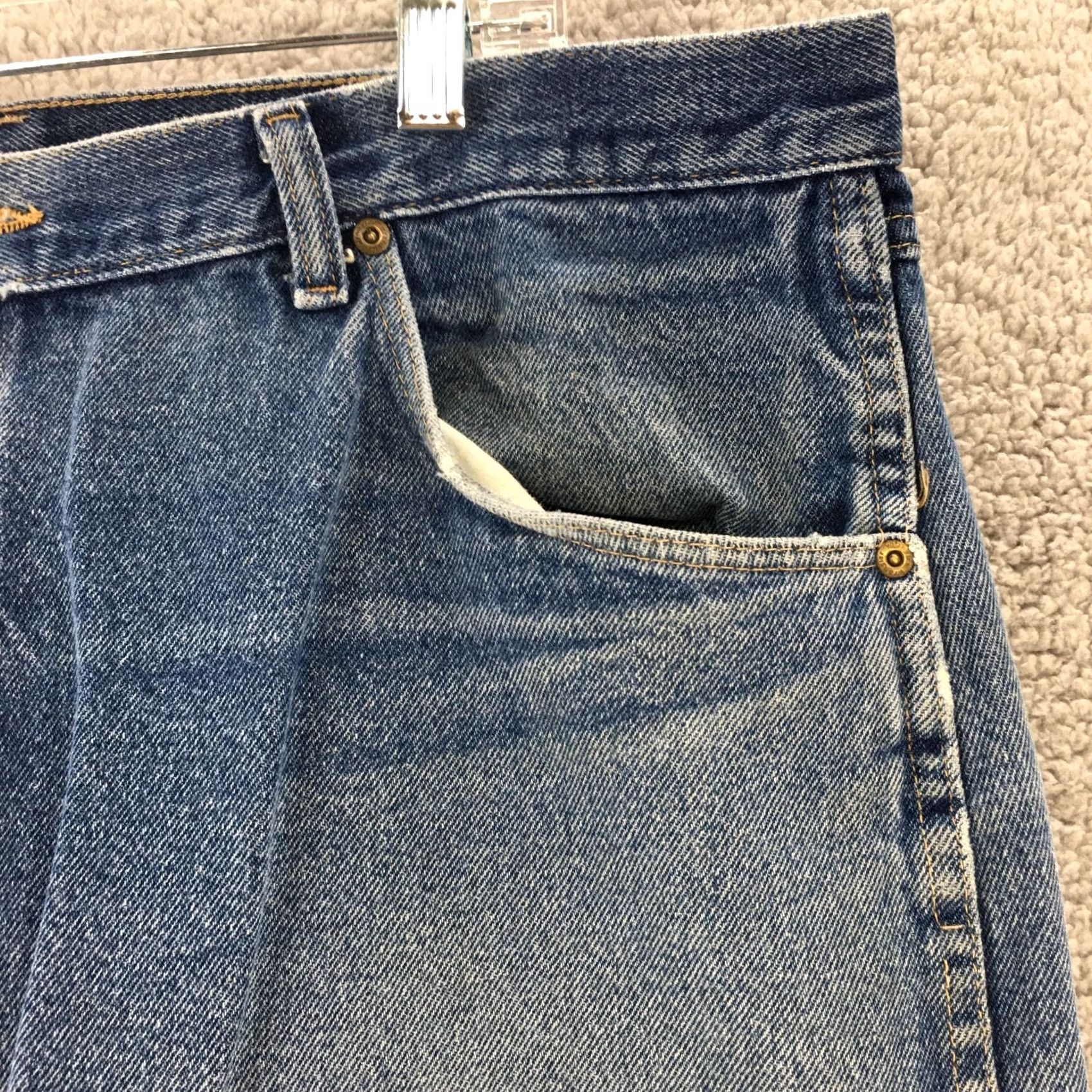 Wrangler Wrangler Rugged Wear Straight Jeans Mens 40x30 Blue Light Wash Denim Zip Fly Size US 40 / EU 56 - 4 Thumbnail